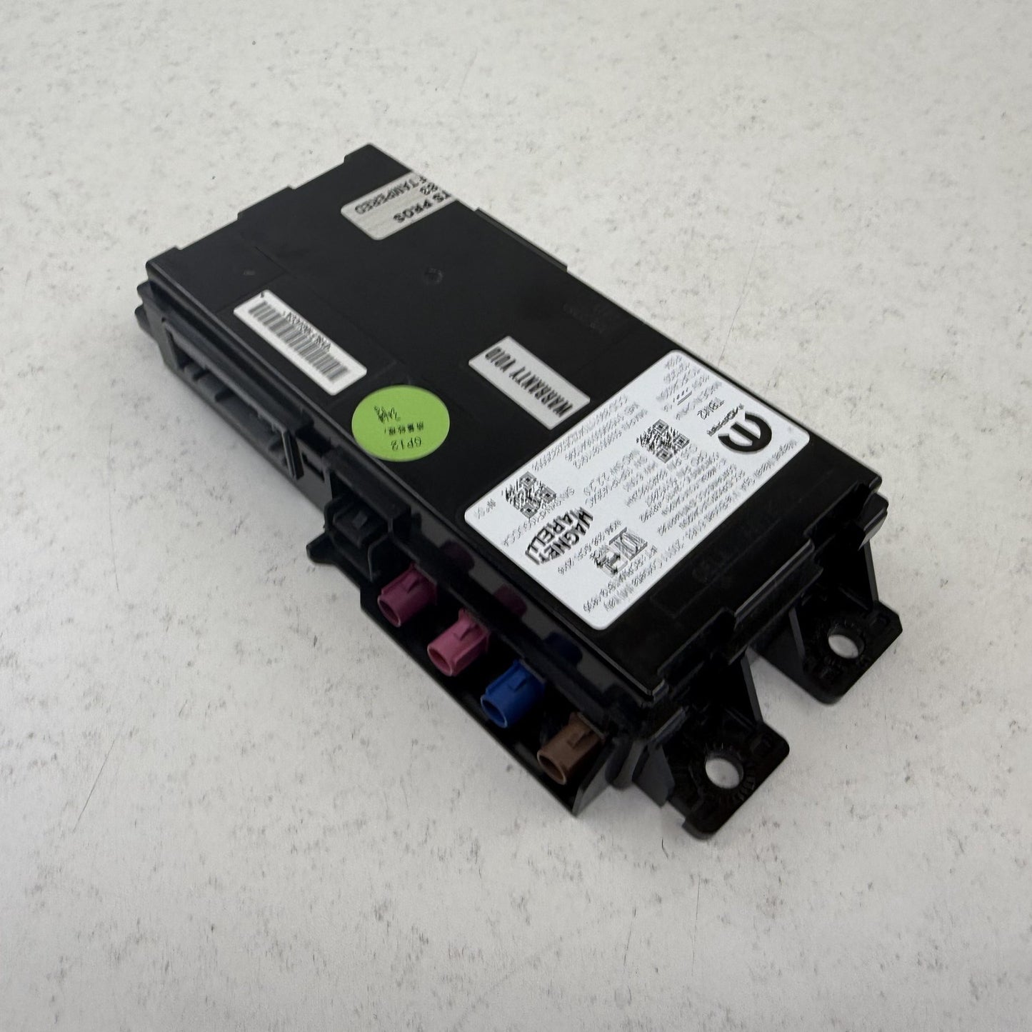 2021-2024 Dodge Durango Telematics Communication Control Module 68467662AH OEM