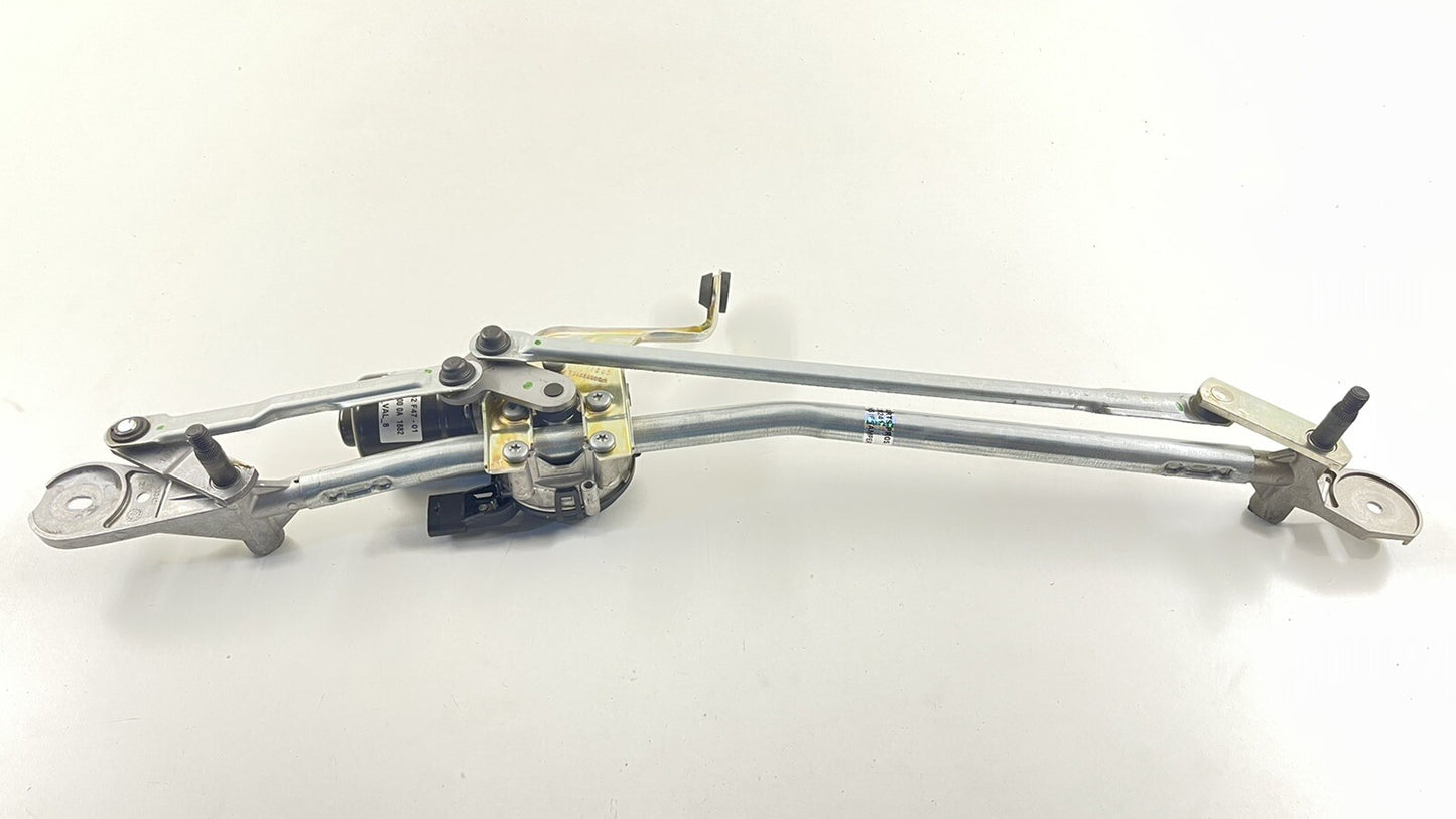 20-23 TOYOTA SUPRA WINDSHIELD WIPER MOTOR W/ LINKAGE ARM ASSEMBLY 5A32F47 OEM