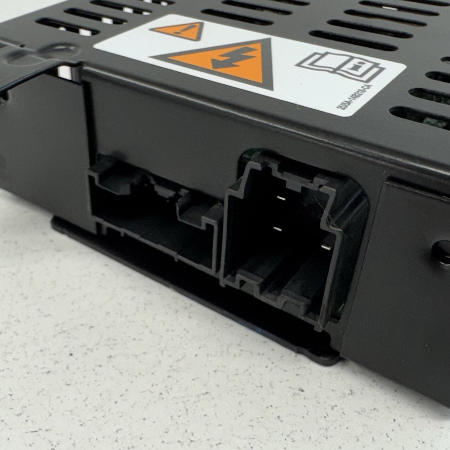 19-26 Ram 2500 3500 Power Inverter Control Module 68302053AE OEM
