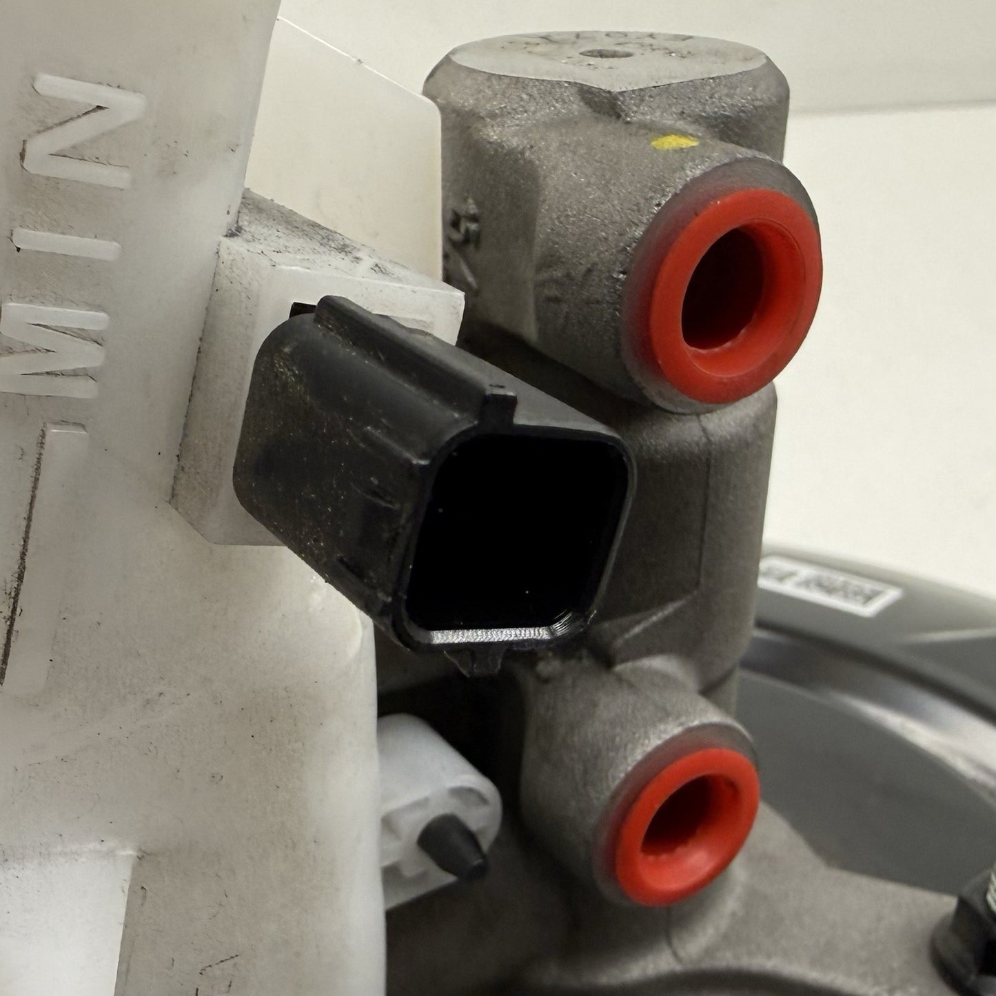 22-26 Hyundai Elantra N Power Brake Booster Master Cylinder 59110-IB000 OEM