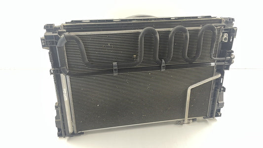 10-11 Mercedes W212 E350 4Matic Radiator Condenser Fan Assembly Complete OEM