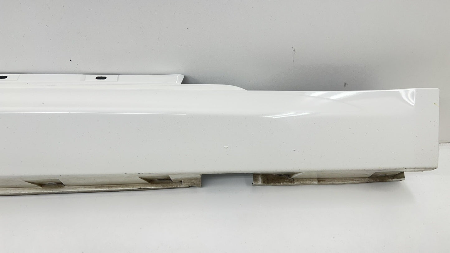 06-10 BMW M6 E63 E64 PASSENGER RIGHT SIDE SKIRT ROCKER PANEL COVER TRIM OEM