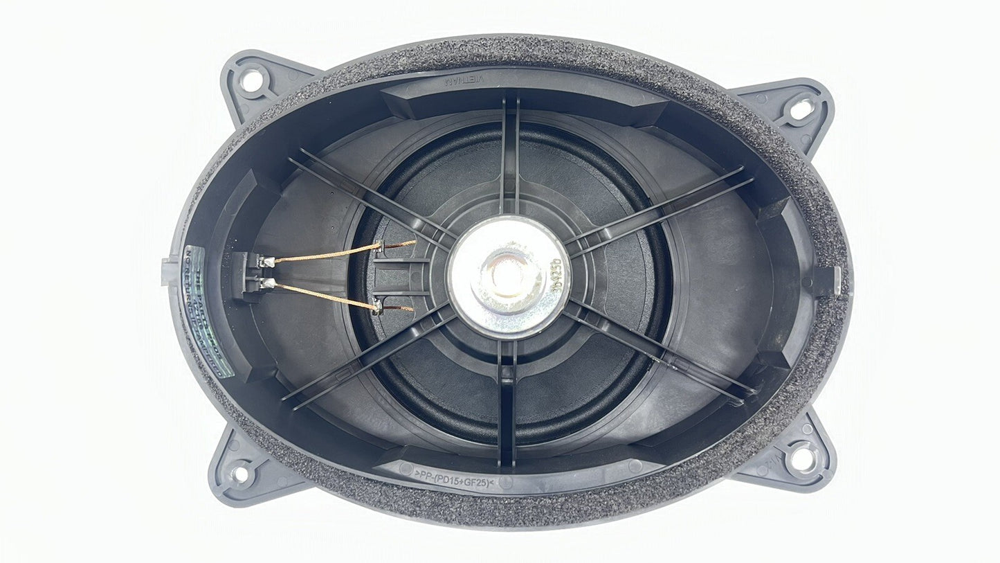 24-25 SUBARU CROSSTREK FRONT AND REAR DOOR SPEAKER SET OF 4 OEM