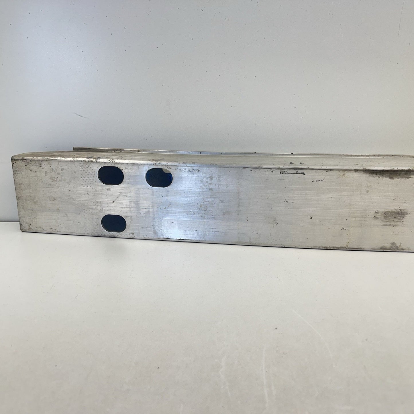 15-23 DODGE CHALLENGER REAR BUMPER REINFORCEMENT BAR IMPACT ABSORBER OEM