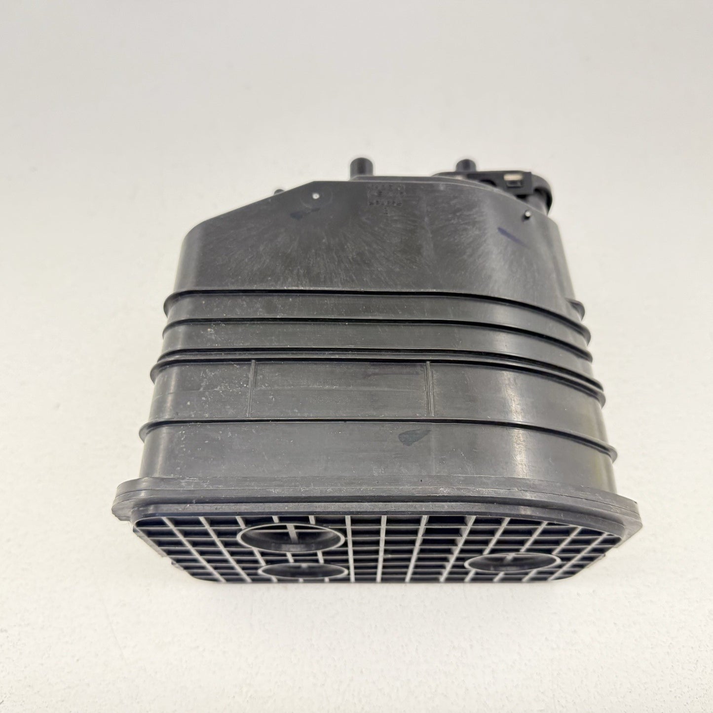 18-24 Chevrolet Camaro ZL1 Fuel Evap Vapor Charcoal Emission Canister OEM