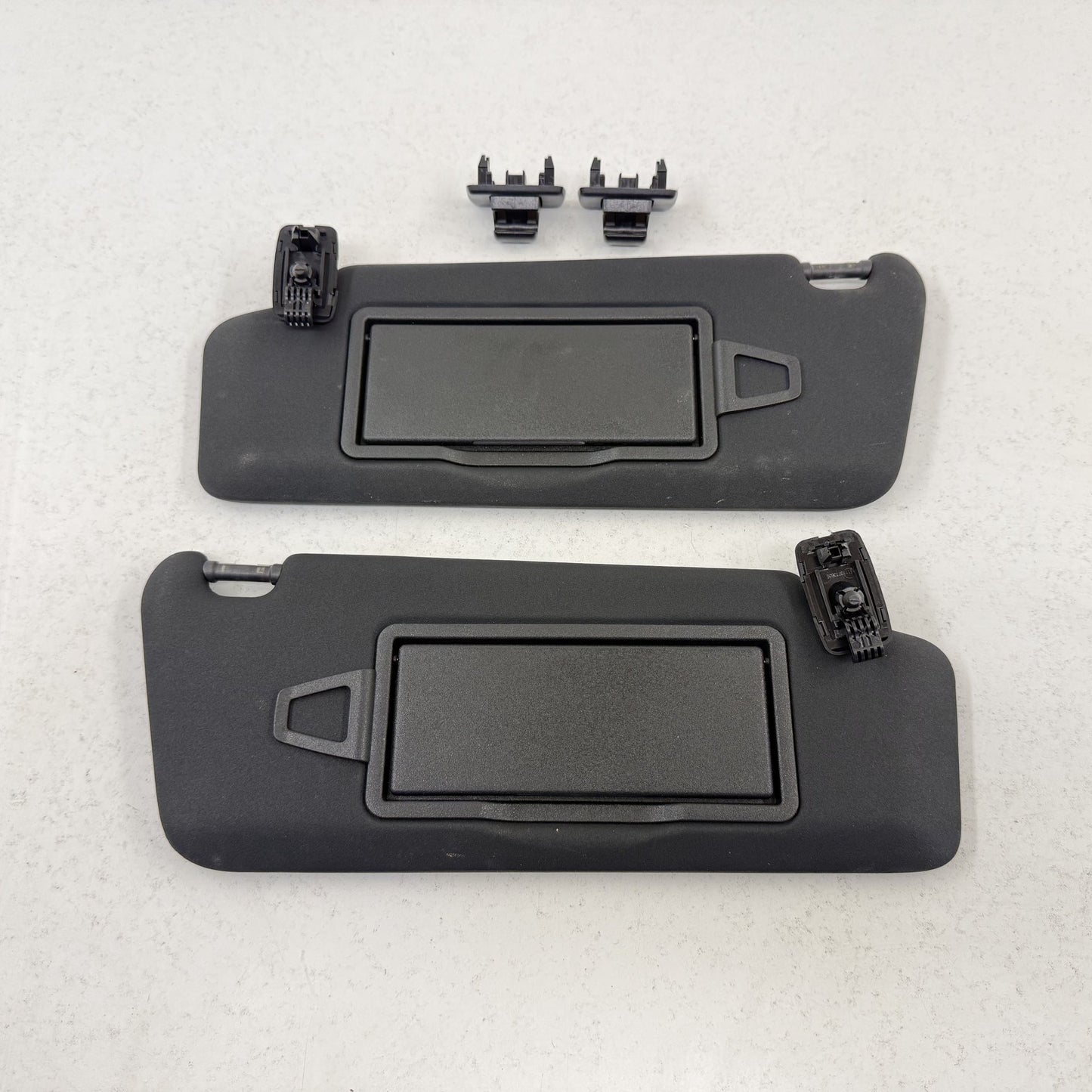 2008-2014 Mercedes C250 W204 Sunvisor Sun Visor Shade Pair Left Right Black OEM