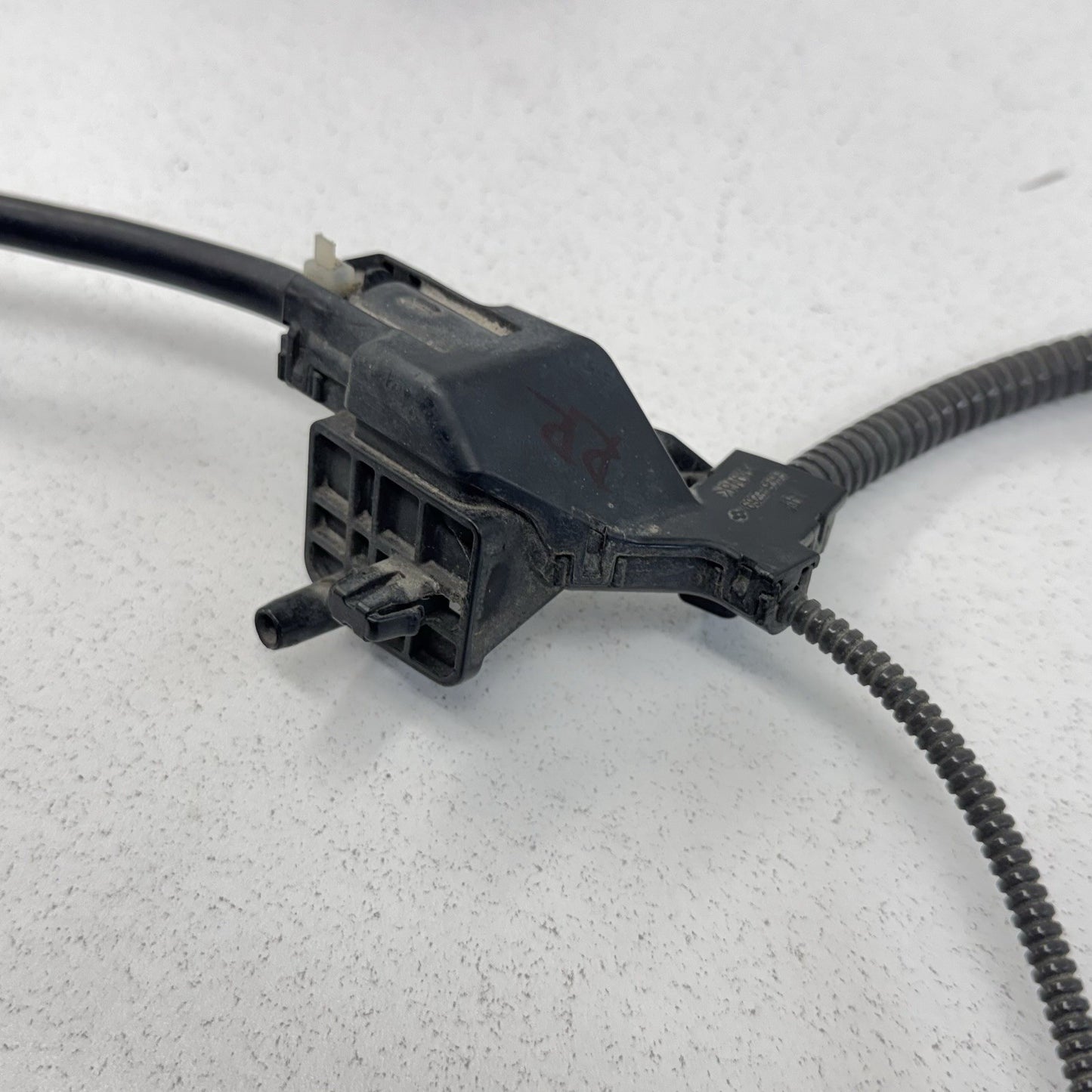 19-25 Toyota RAV4 Right Rear ABS Wheel Speed Sensor W/ Harness 89544-0R020 OEM