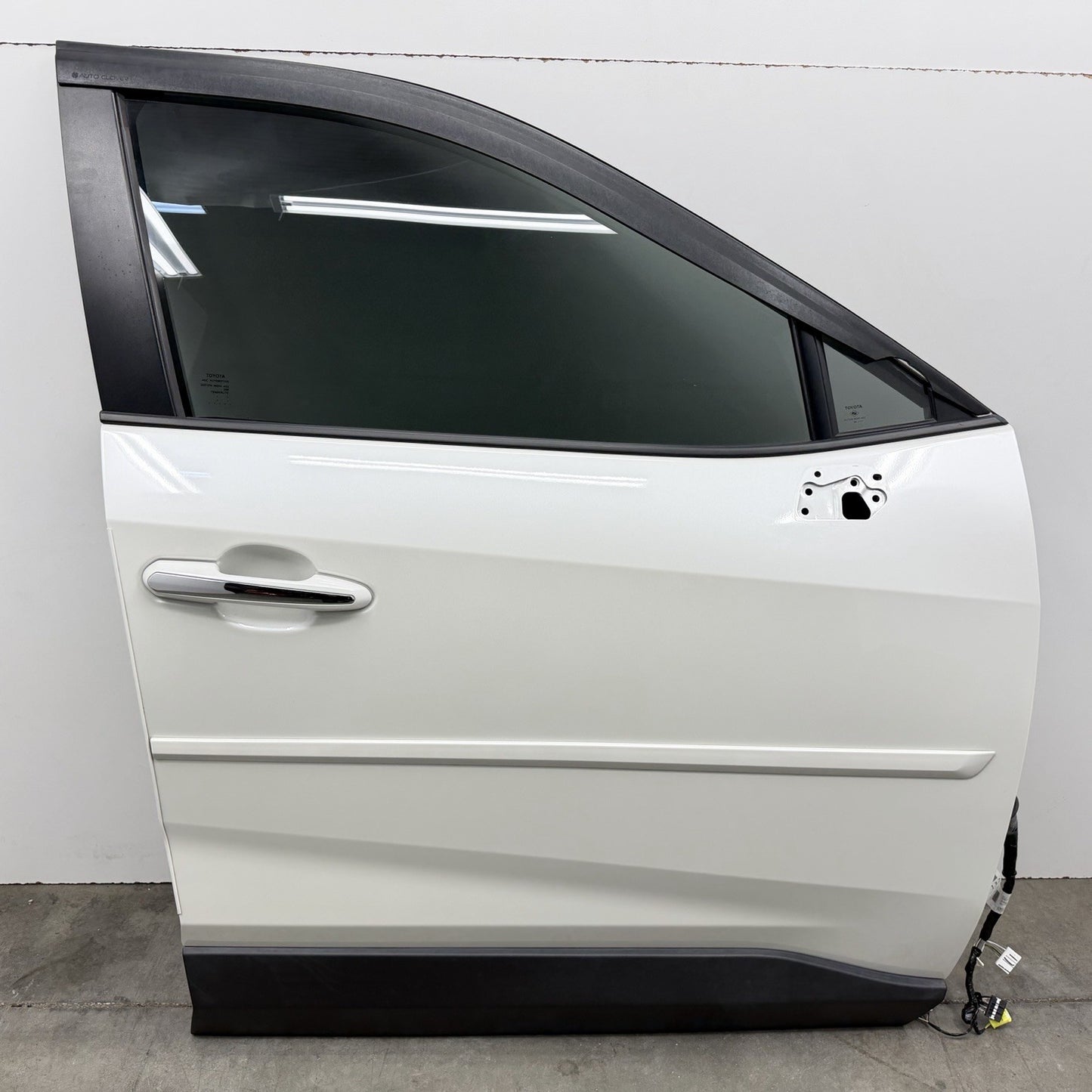 19-25 Toyota RAV4 Passenger Right Front Door Shell Complete With Glass OEM