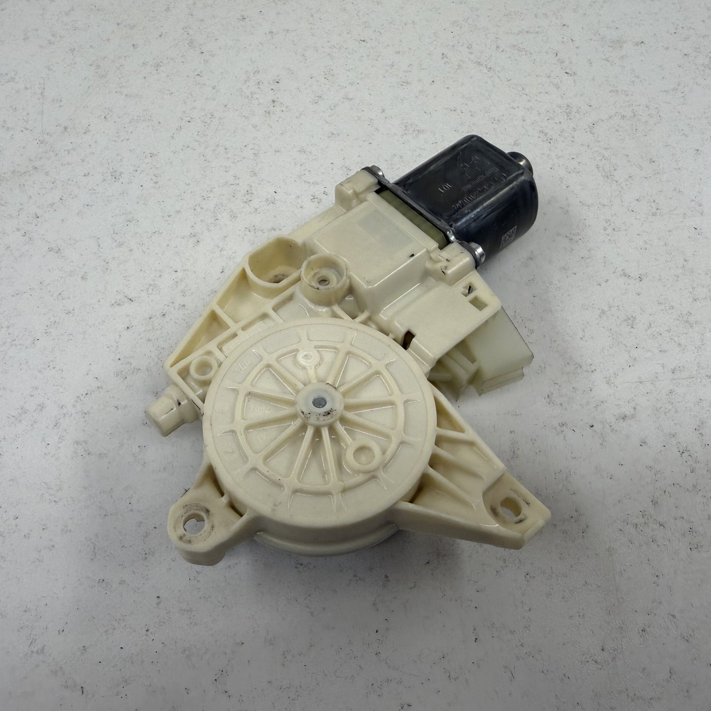 2008-2014 Mercedes C250 W204 Right Front Door Glass Window Regulator Motor OEM