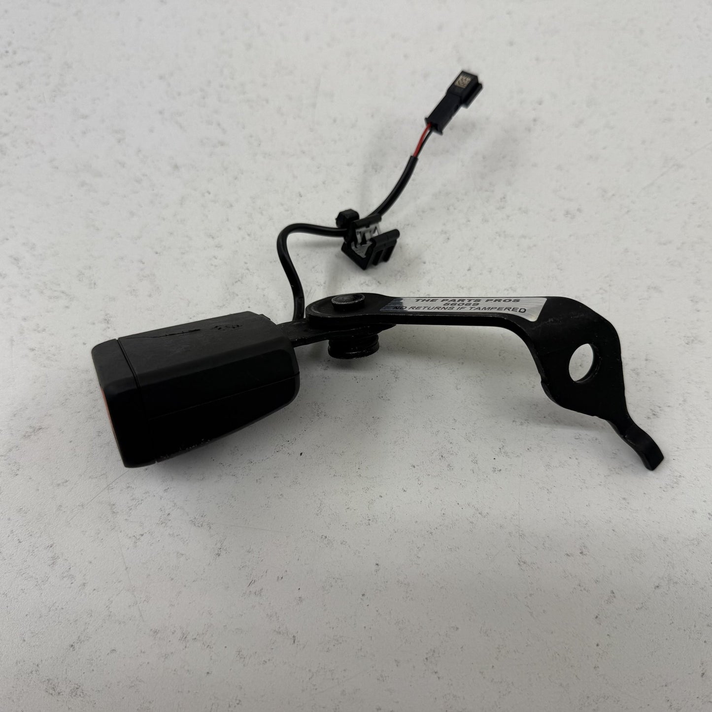 2021-2026 BMW M4 M440i 430i G22 G82 Coupe Driver Left Rear Seat Belt Buckle OEM