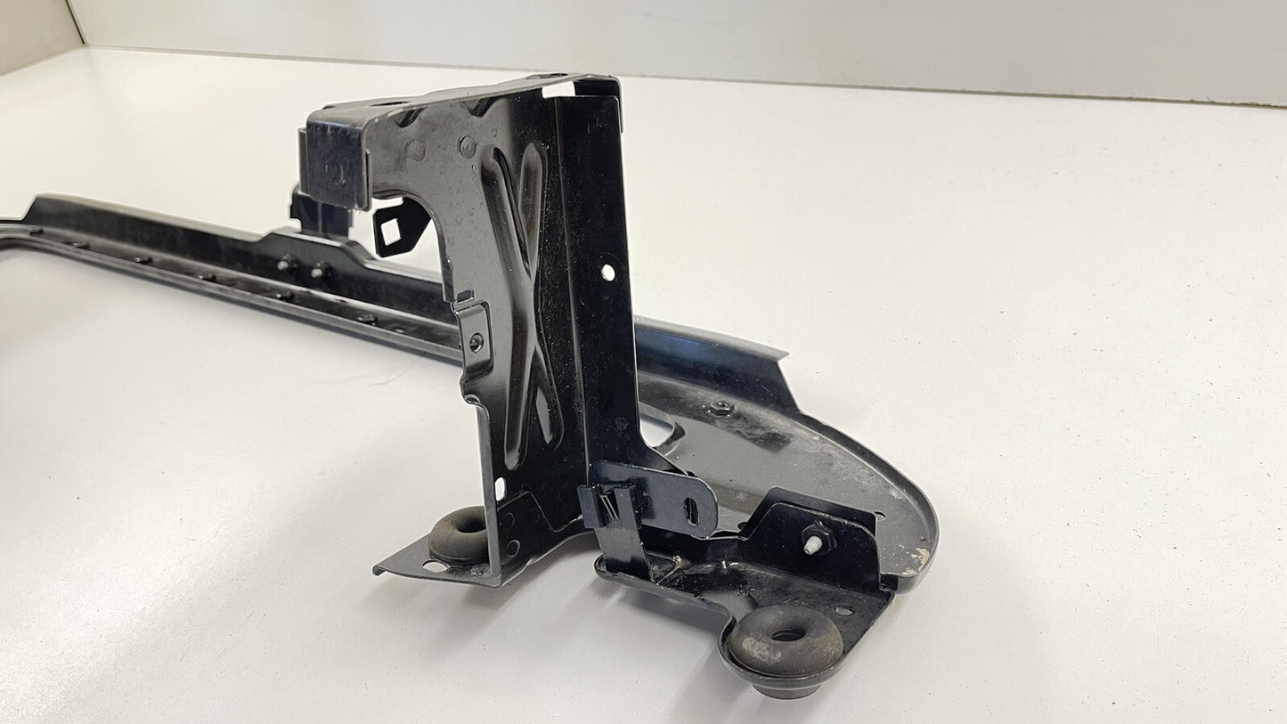 14-23 MASERATI QUATTROPORTE FRONT LOWER RADIATOR MOUNT SUPPORT BRACKET OEM