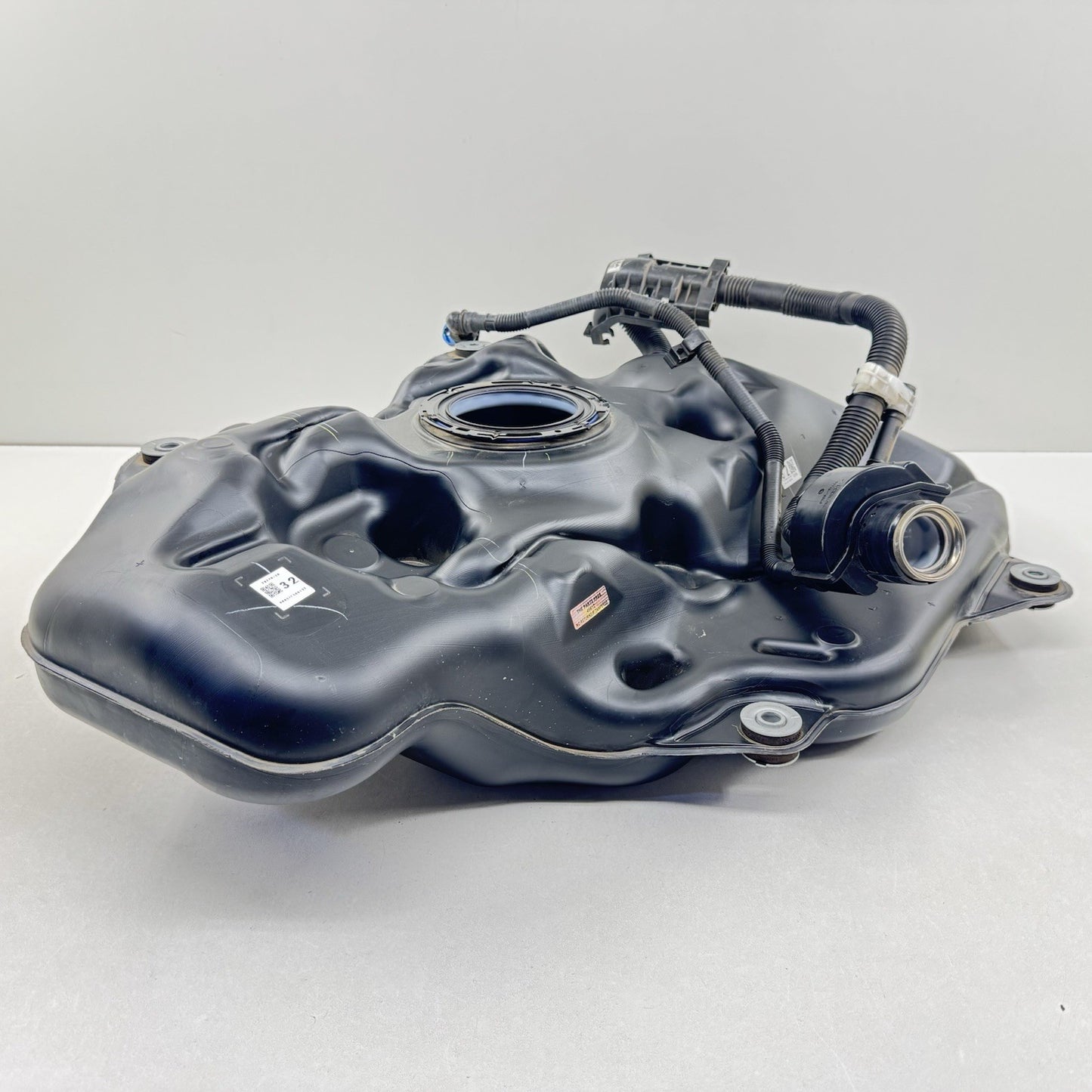 23-26 Toyota Prius FWD Gasoline Gas Tank Fuel Reservoir W/ Filler Neck Hose OEM
