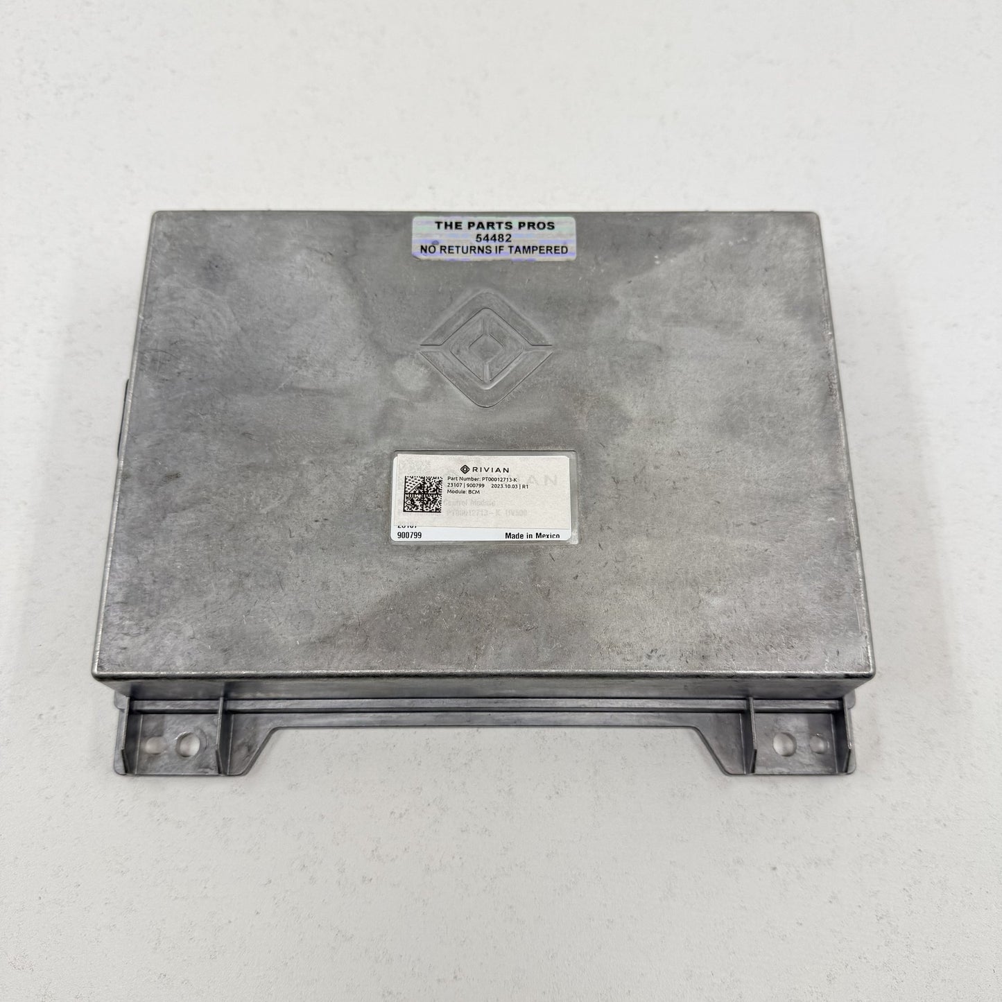 2022-2024 Rivian R1S R1T Body Control Module BCM PT00012713-K OEM