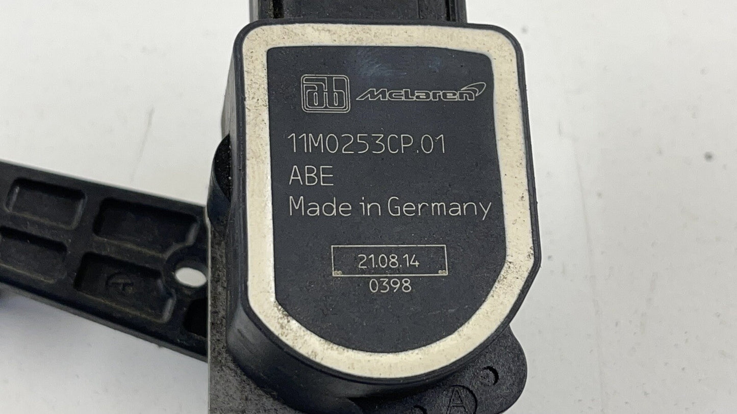 15-17 MCLAREN 650S RIGHT REAR HEADLIGHT HEIGHT LEVEL SENSOR 11M0253CP OEM