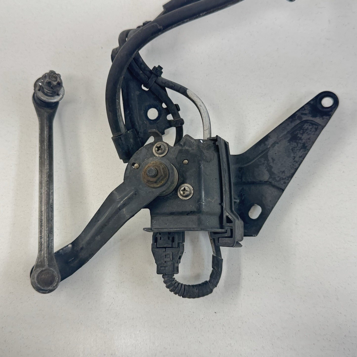 06-13 Lexus IS250 IS350 IS F Left Front Headlight Suspension Level Sensor OEM