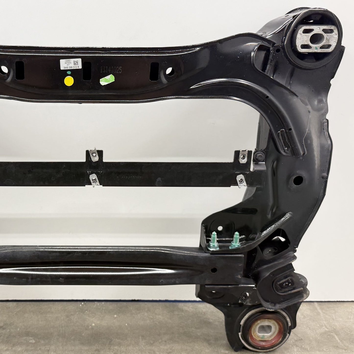 2014-2018 Bentley Flying Spur Front Subframe Crossmember Engine Cradle OEM