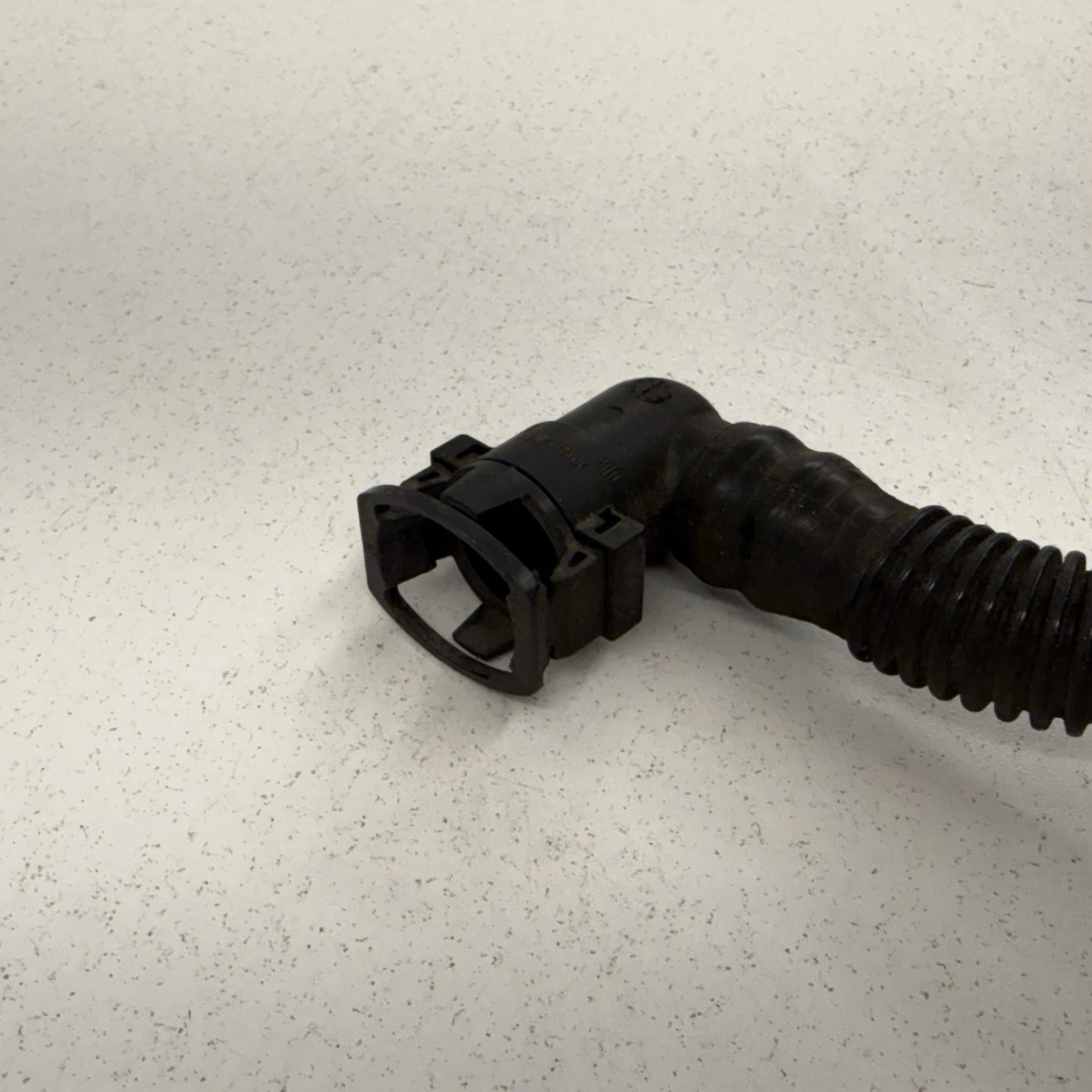 22-26 Toyota GR86 BRZ Fuel Evap Vapor Charcoal Emission Canister 42035CC000 OEM