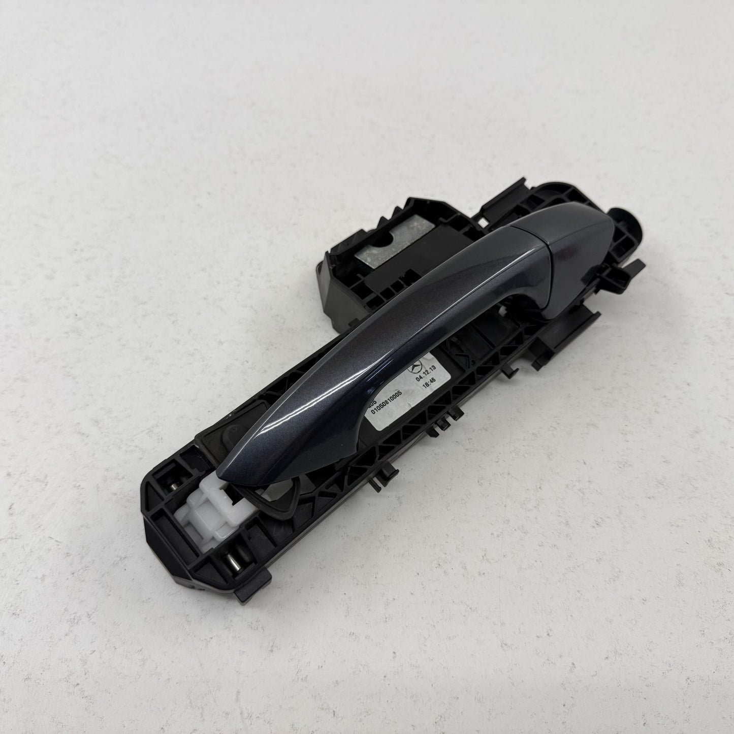 2008-2014 Mercedes-Benz C250 W204 Passenger Right Front Exterior Door Handle OEM