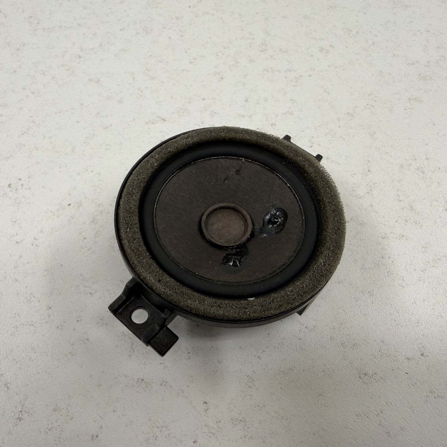 2022-2024 Rivian R1S Dash Instrument Panel Tweeter Speaker PT00002918-E OEM