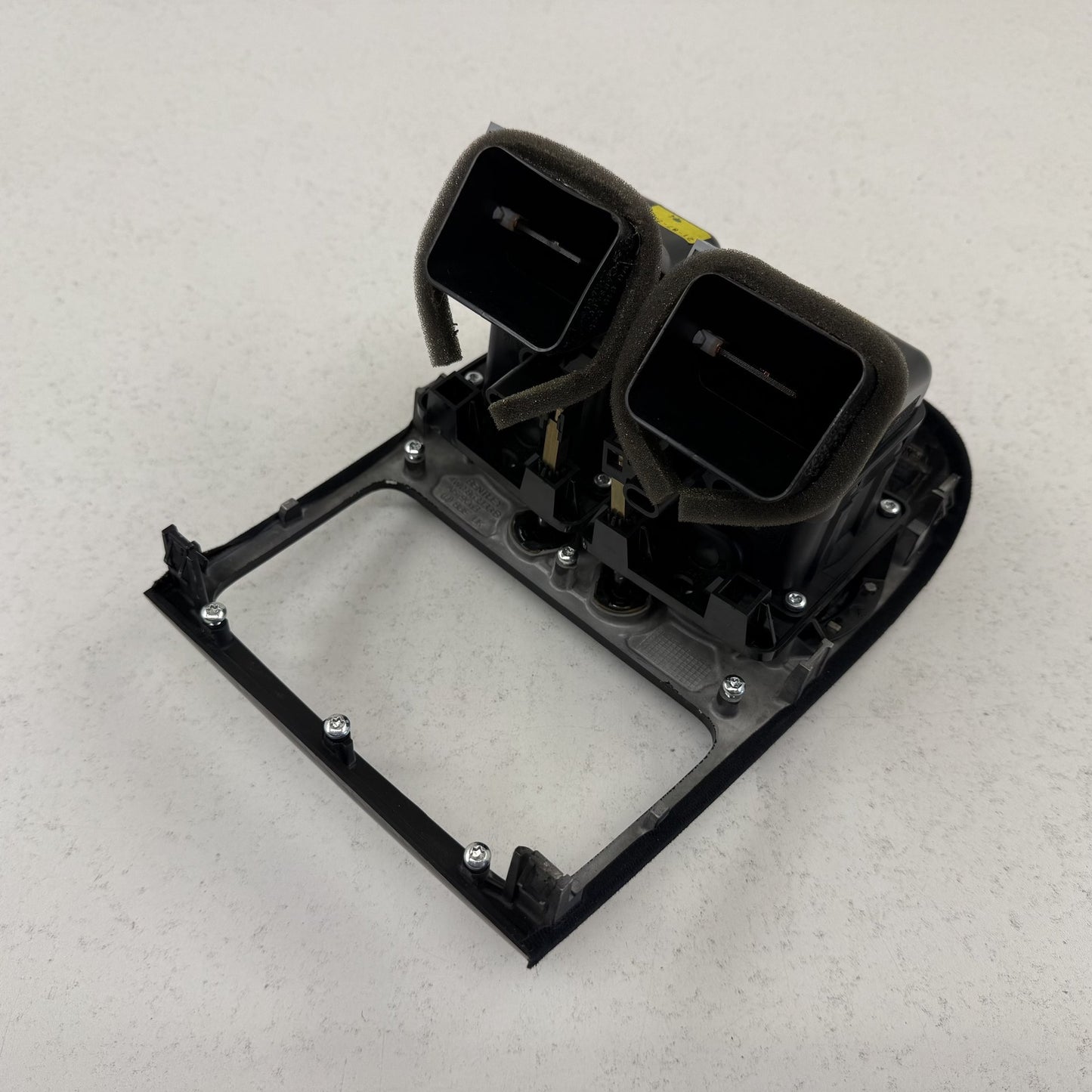 2014-2018 Bentley Flying Spur Rear Center Console AC Air Vent W/ Trim OEM