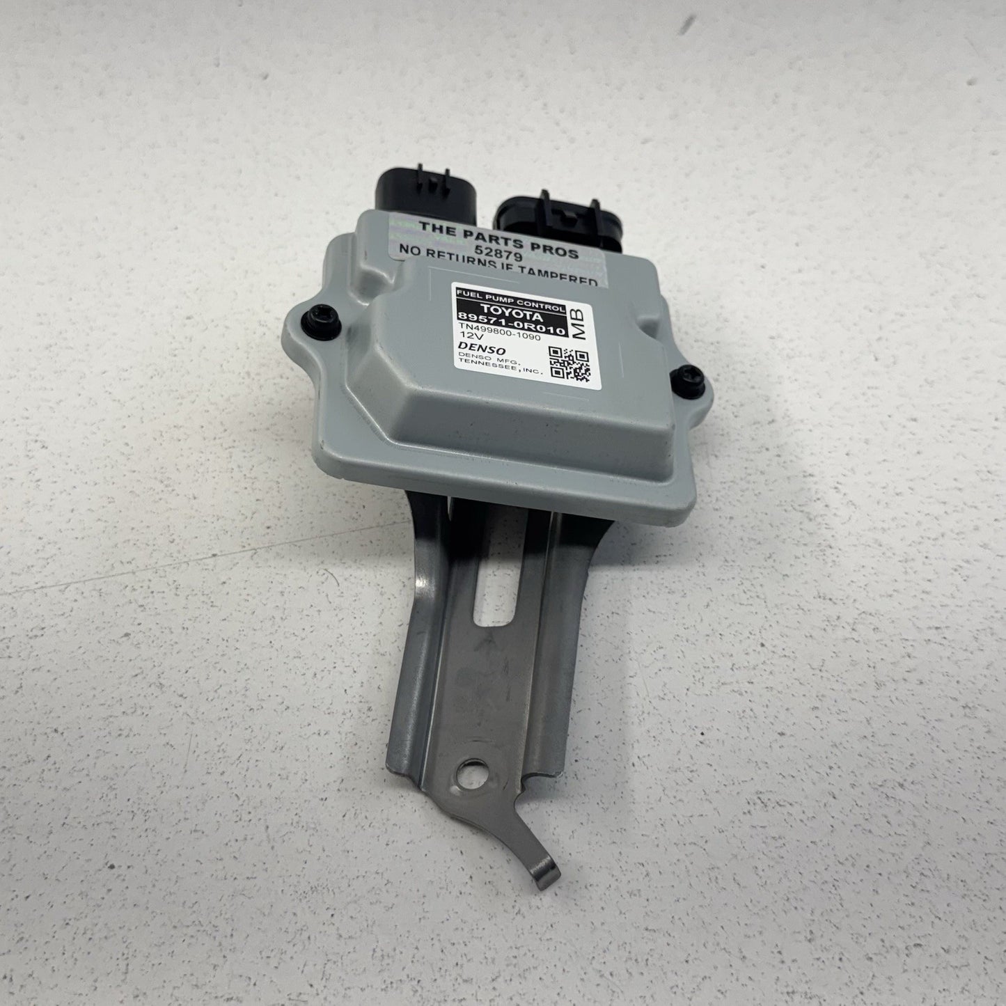 25-26 Toyota Camry Fuel Pump Control Module 89571-0R010 OEM