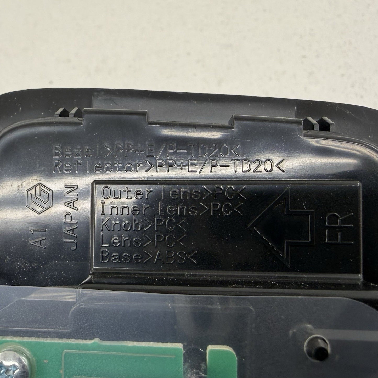 21-26 Lexus IS300 IS350 IS500 Rear Overhead Console Dome Reading Light Lamp OEM