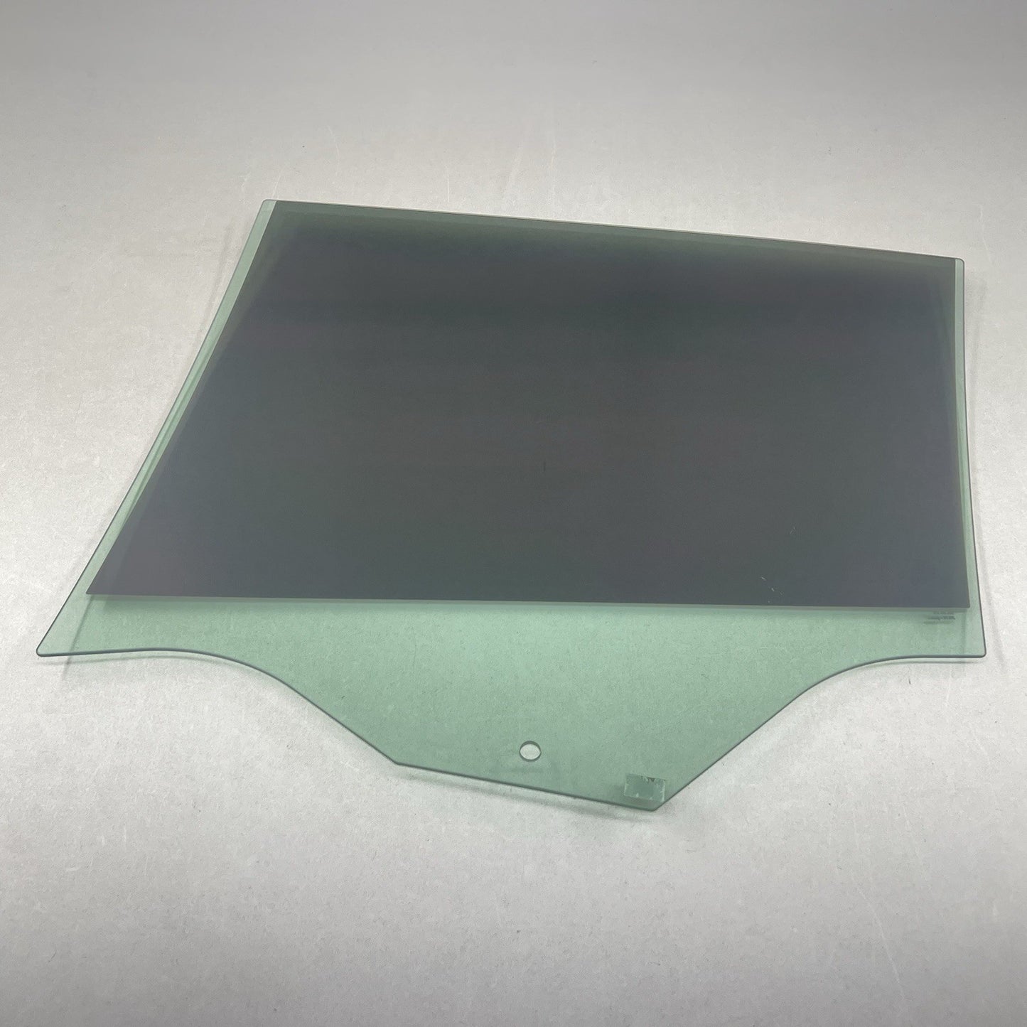 22-25 VOLKSWAGEN GOLF R MK8 PASSENGER RIGHT REAR DOOR GLASS WINDOW OEM