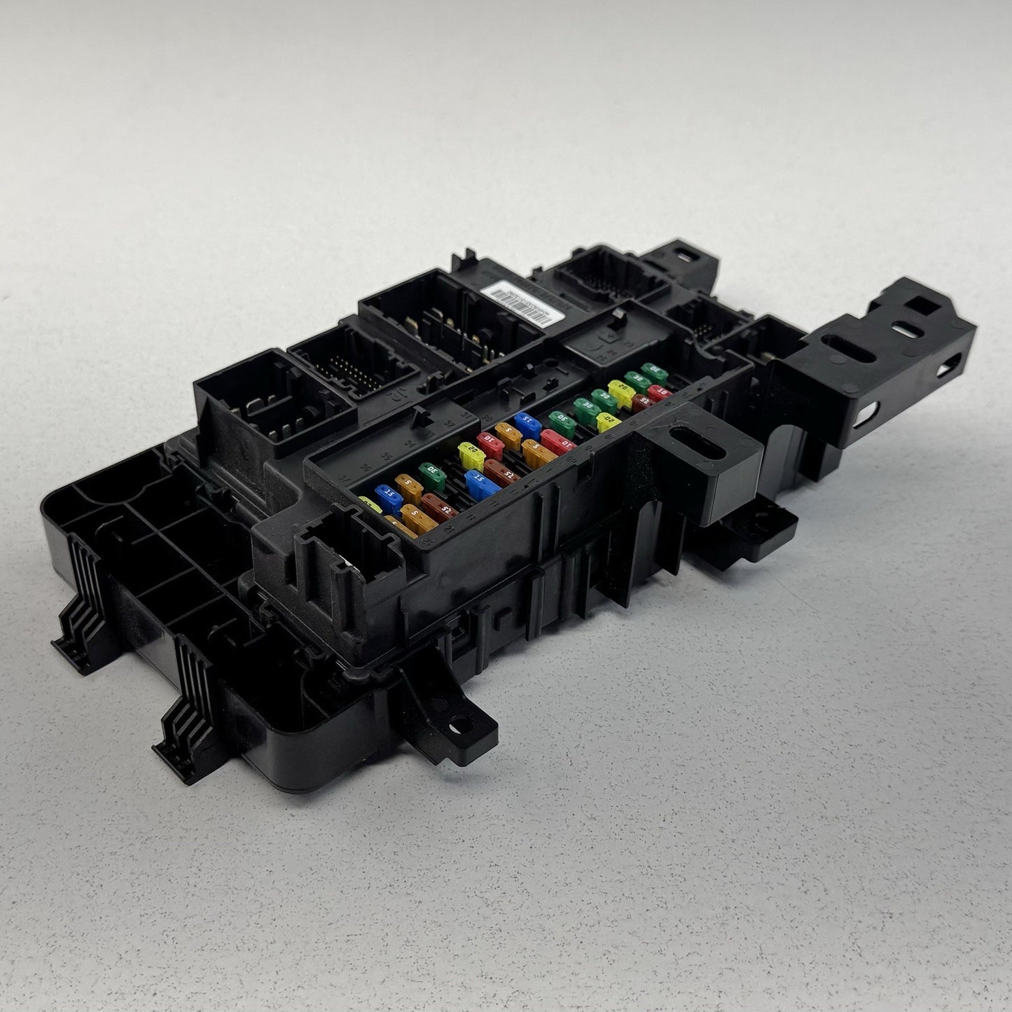 24-26 Ford Mustang GT Integrated Body Control Module Fuse Relay Junction Box OEM