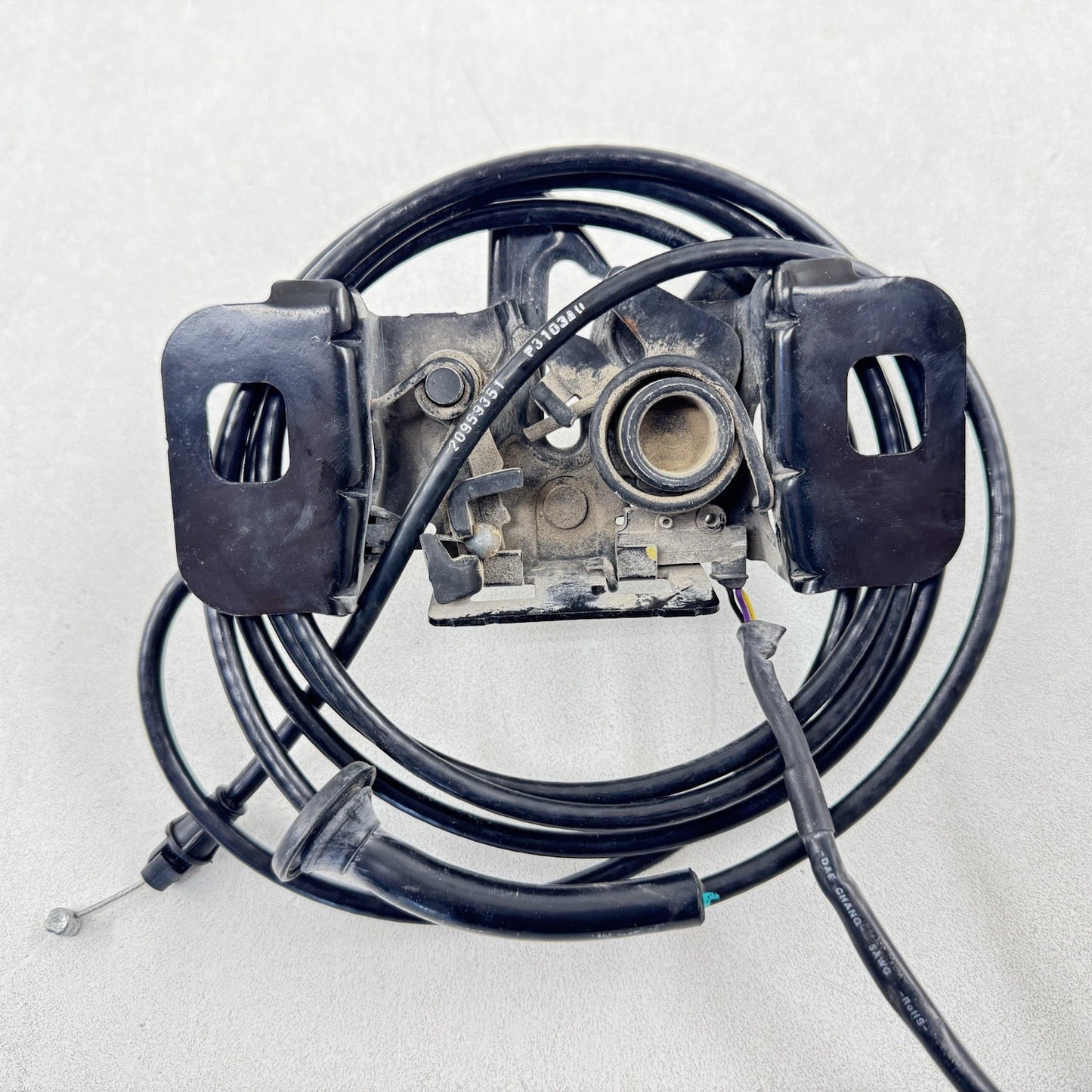 12-15 Chevrolet Camaro ZL1 Front Hood Lock Latch With Wire Harness 22787038 OEM