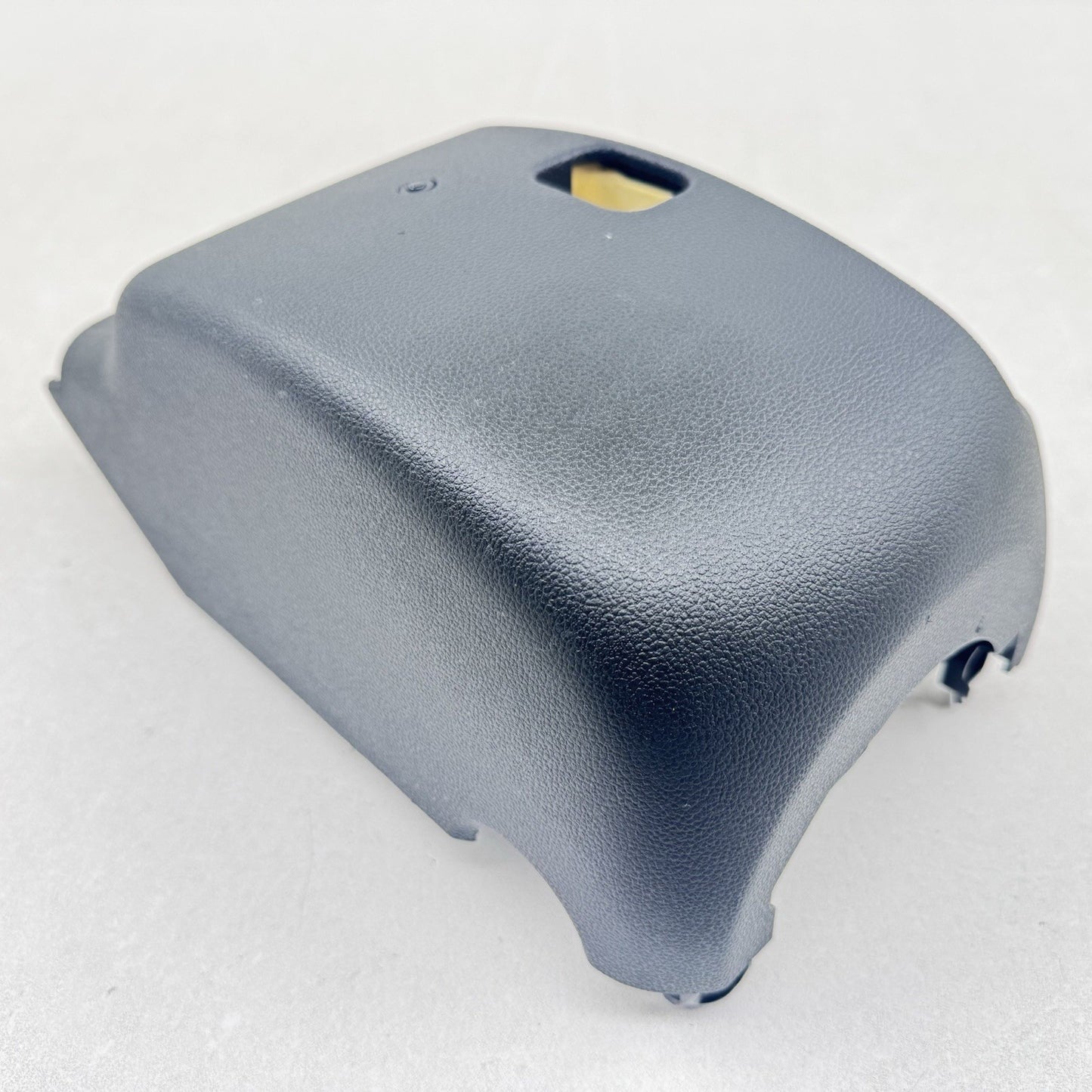 22-25 VOLKSWAGEN GOLF R MK8 STEERING COLUMN LOWER SHROUD COVER PANEL TRIM OEM