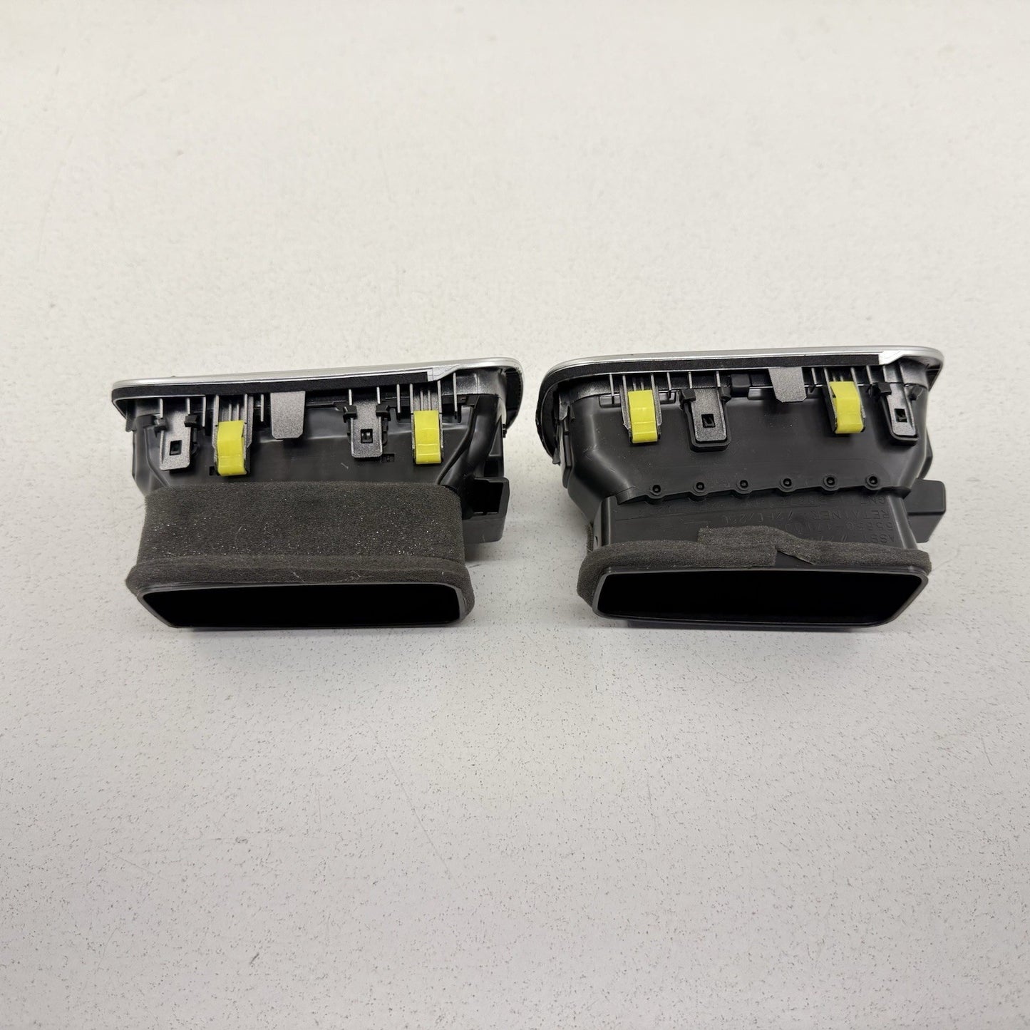 16-22 Toyota Prius Dashboard Dash Board Air Vent Pair Left & Right OEM