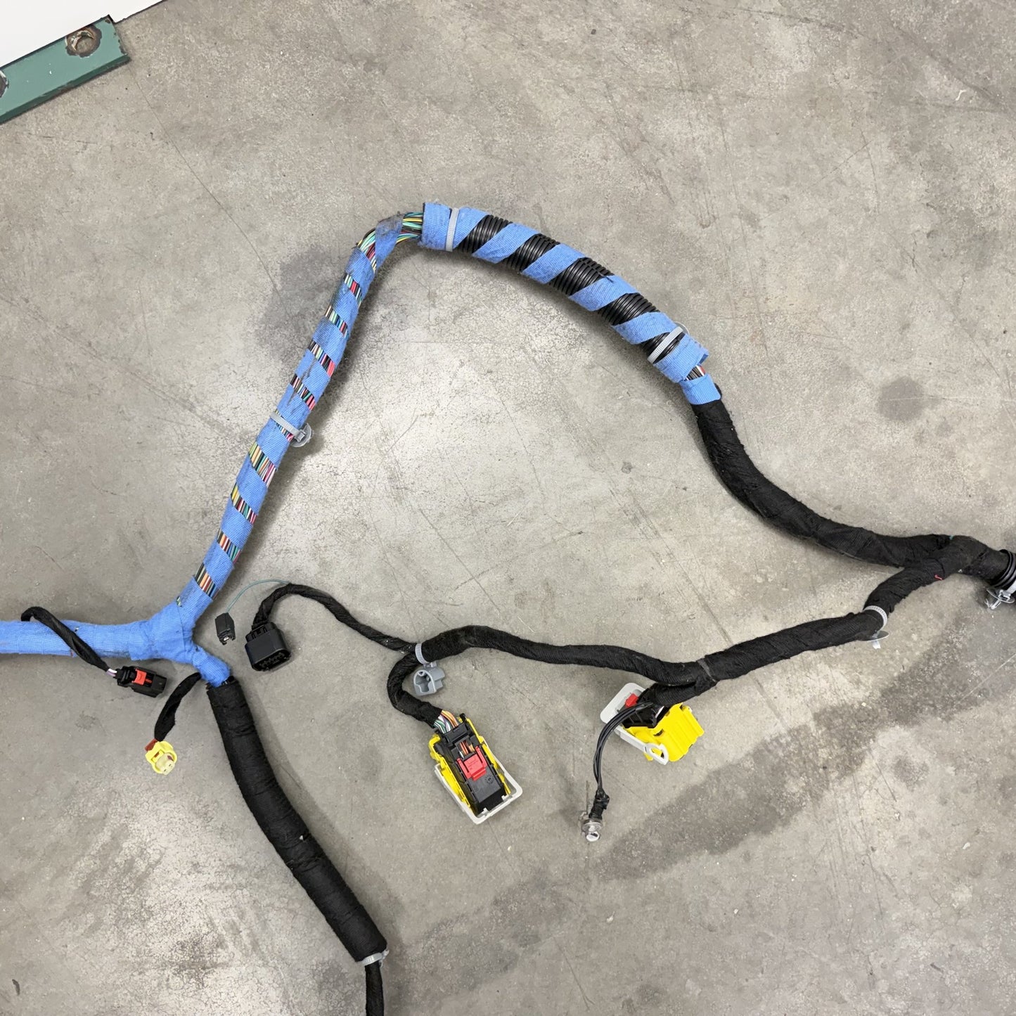2014-2015 Chevrolet Camaro SS Chassis Main Body Wiring Harness 23170074 OEM