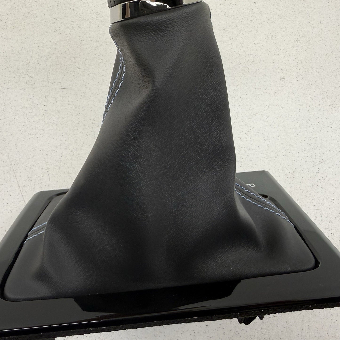 22-26 Hyundai Elantra N Automatic Gear Selector Shift Knob Handle With Boot OEM