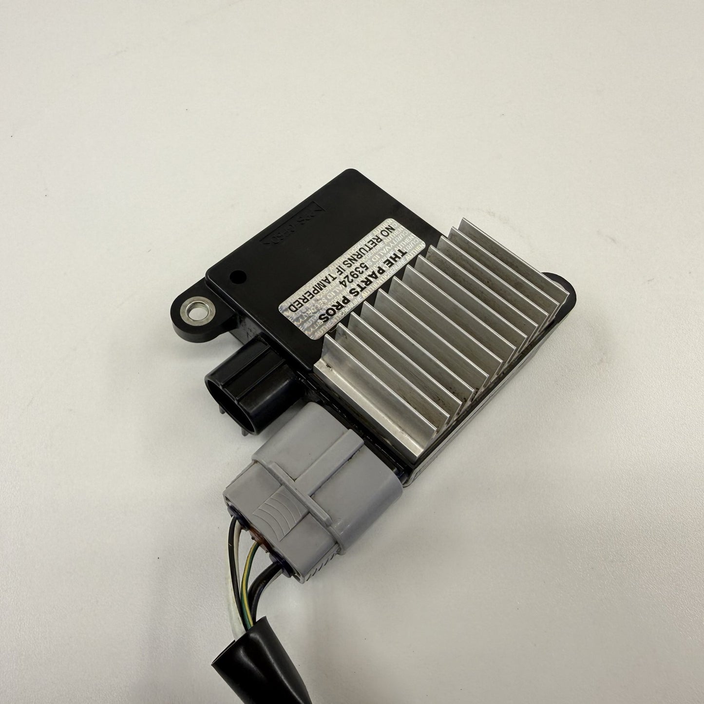 2021-2026 Lexus IS350 IS500 Radiator Cooling Fan Control Module 89257-26020 OEM