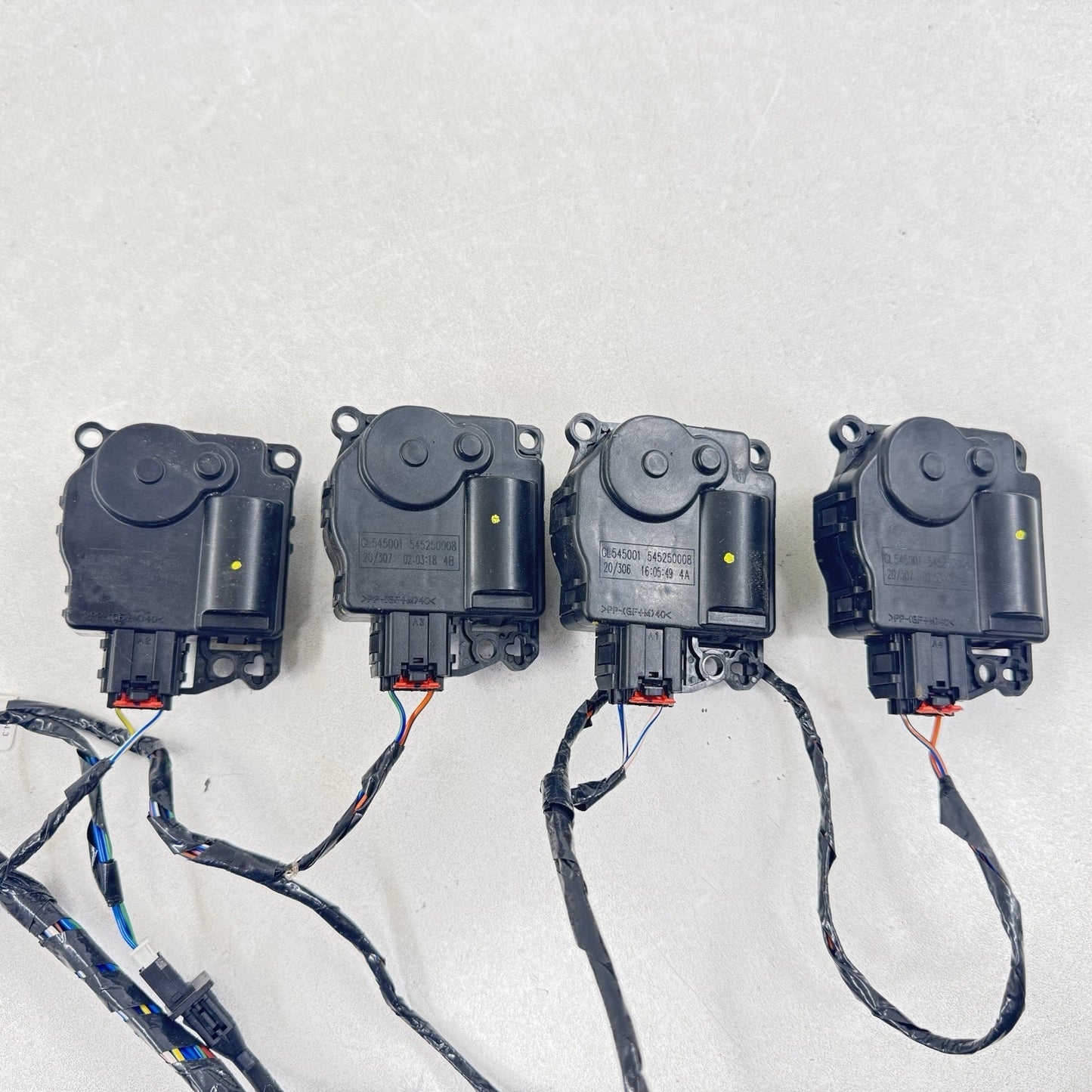 15-23 DODGE CHALLENGER CHARGER HVAC BOX HEATER FLAP MOTOR AIR MIX ACTUATORS OEM
