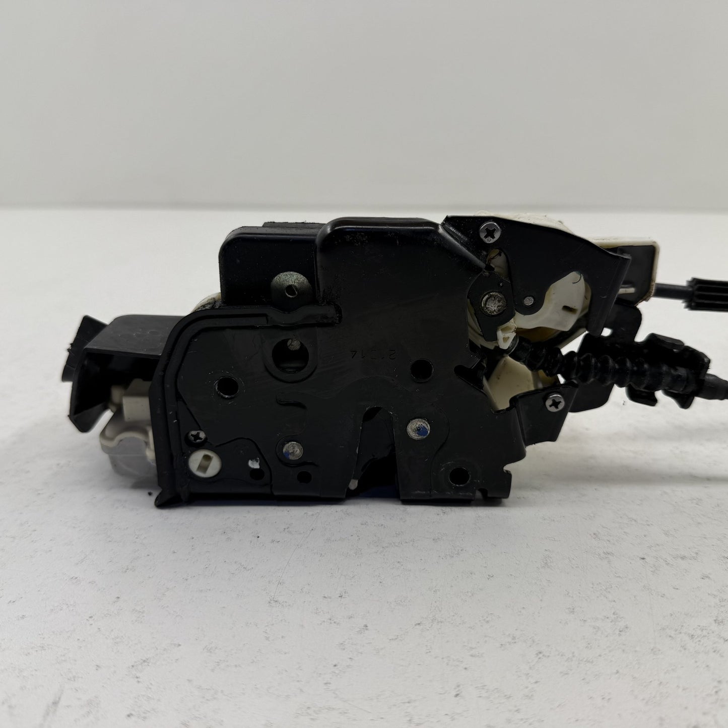 2014-2018 Bentley Flying Spur Passenger Right Rear Door Lock Latch Actuator OEM