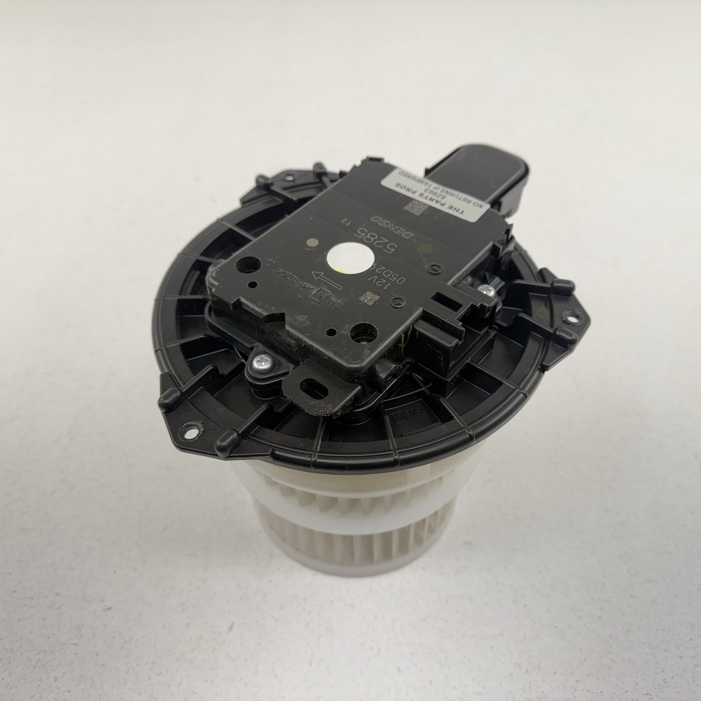 17-22 Toyota Prius Prime AC Air Temperature Fan Blower Motor 87103-0E090 OEM