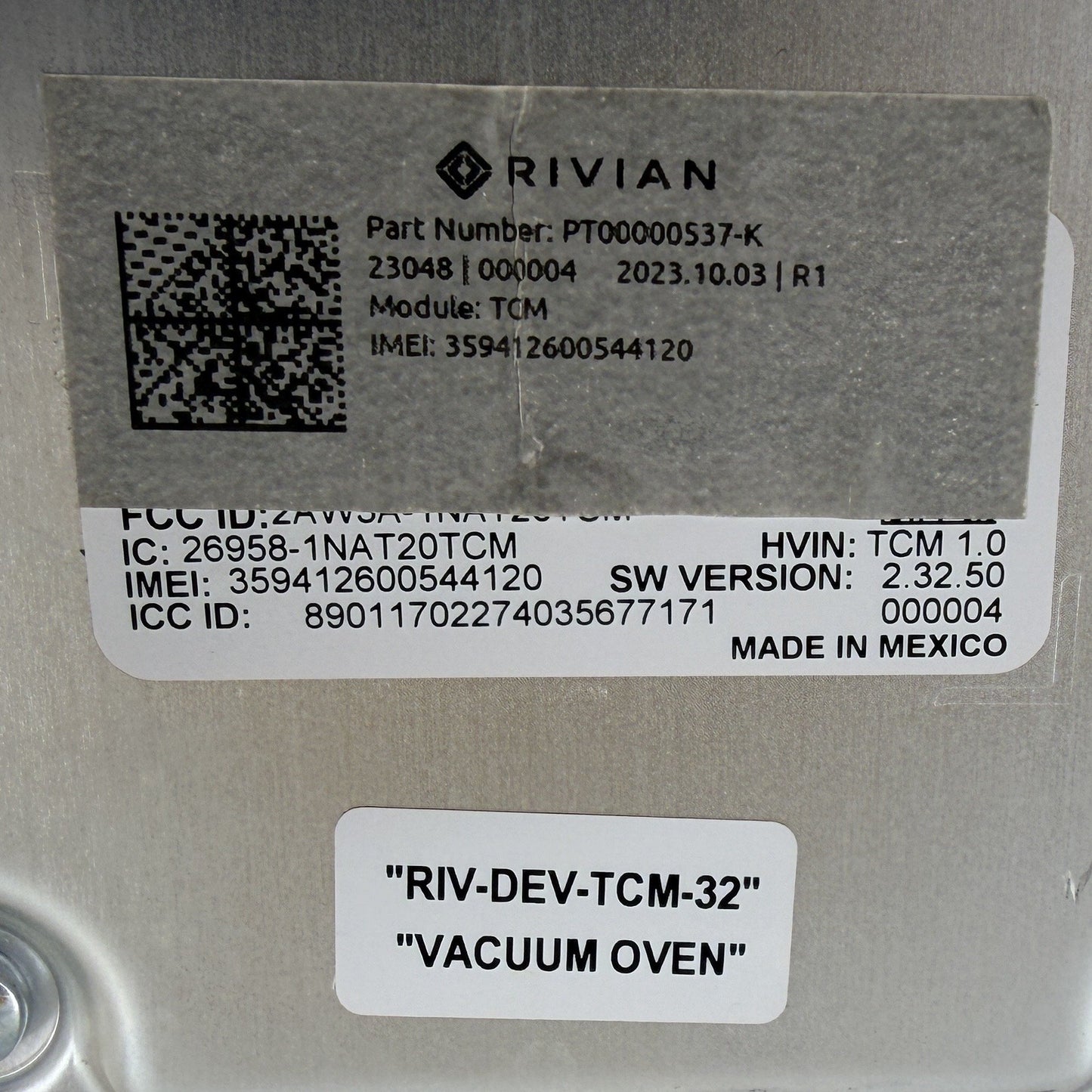 2022-2024 Rivian R1S R1T Telematics Communication Control Module PT00000537K OEM
