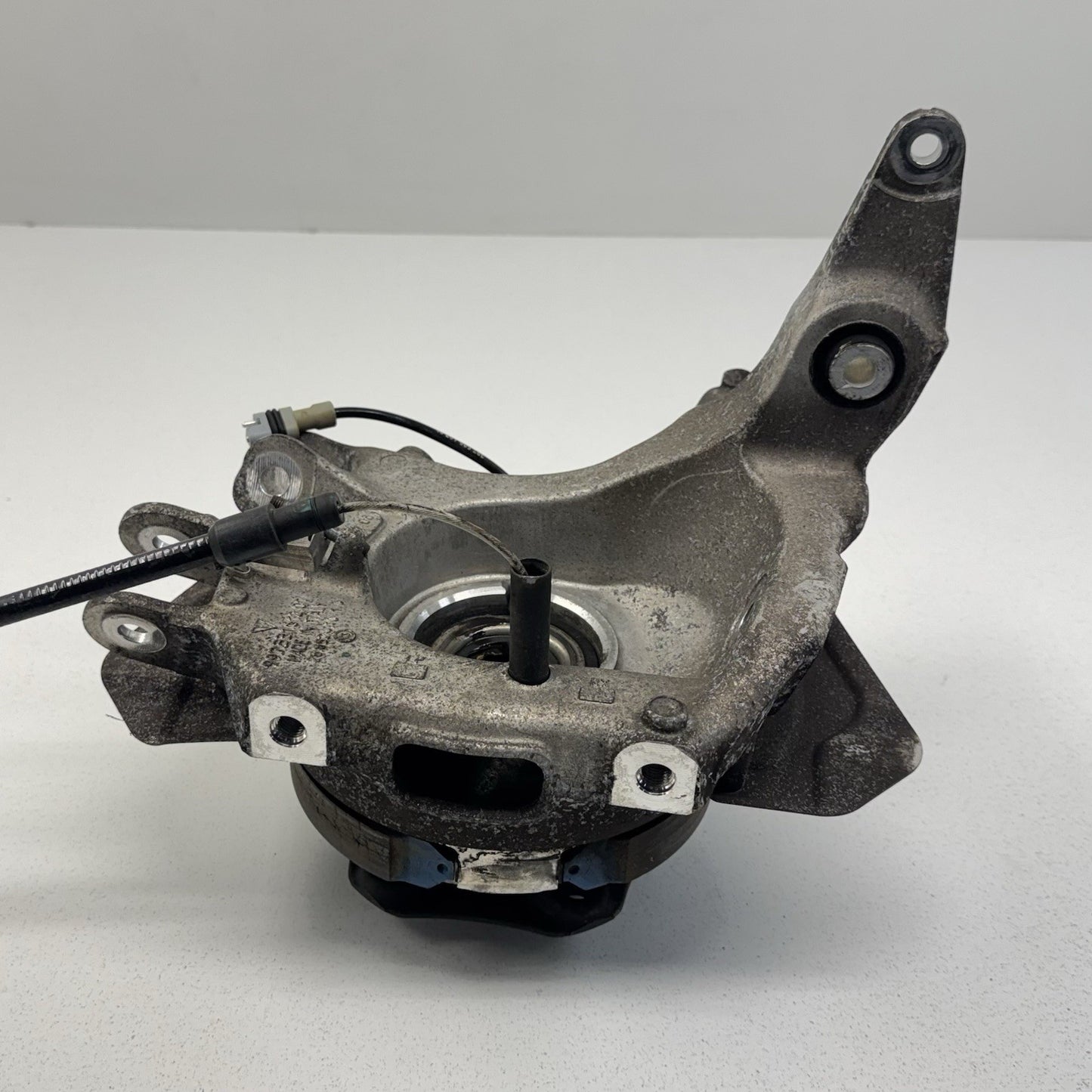 05-12 Porsche 911 997 Carrera 4 4S Right Rear Knuckle Hub W/ Control Arm Set OEM