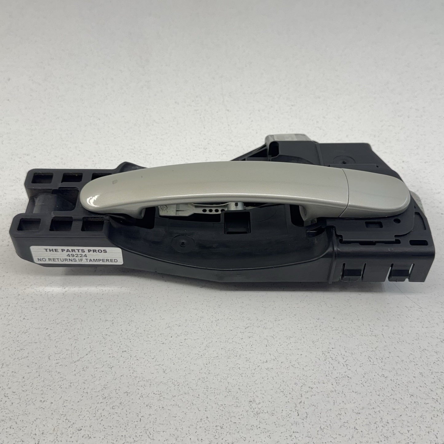 08-15 Audi TT Passenger Right Exterior Door Handle Assembly Ice Silver OEM