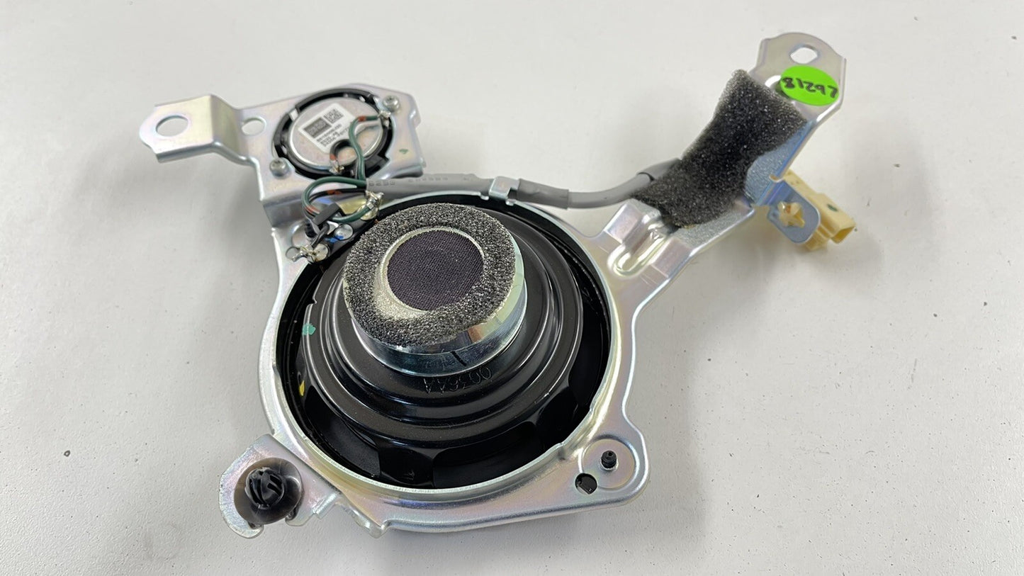07-17 LEXUS LS460 LEFT FRONT QUARTER C PILLAR SPEAKER TWEETER 861600WJ20 OEM