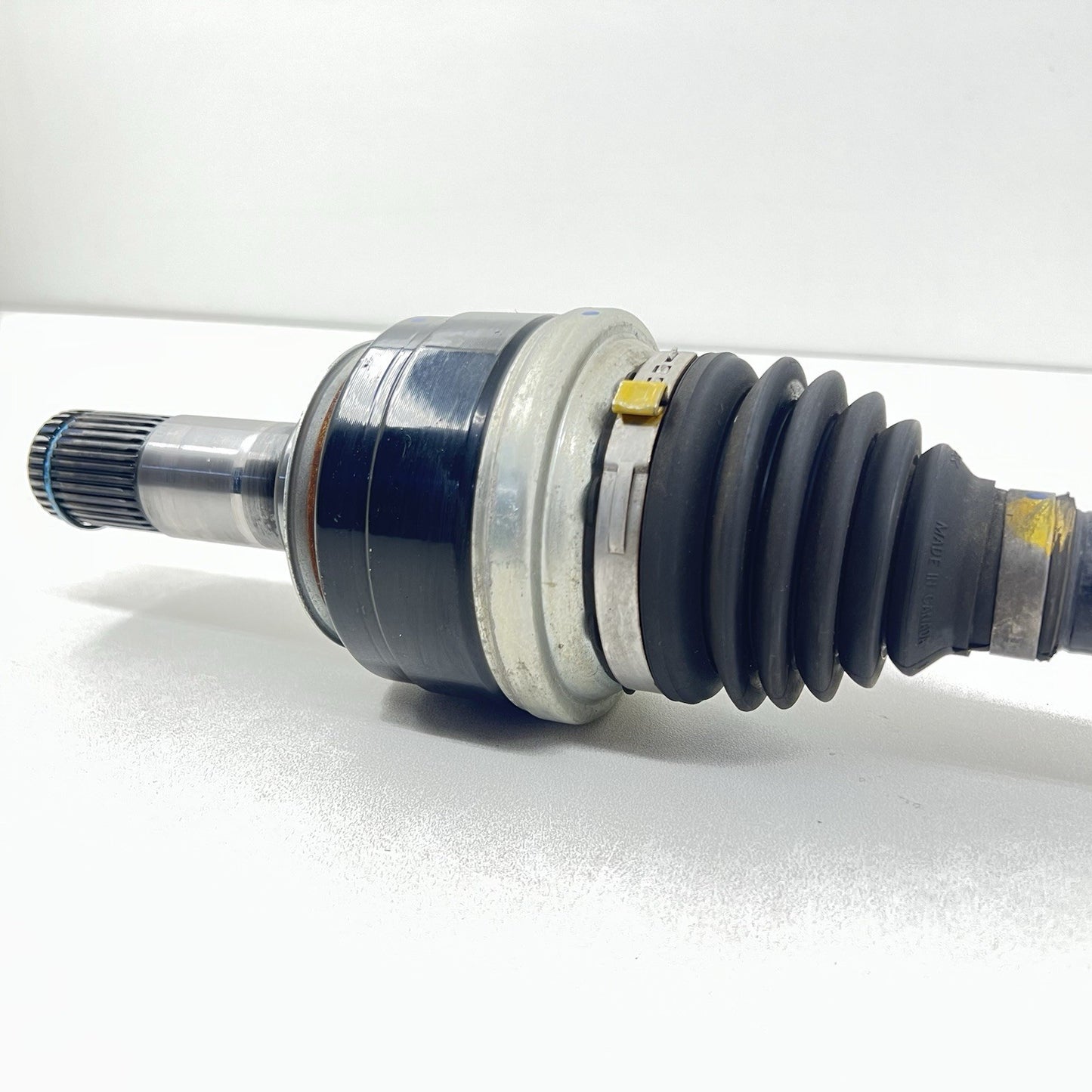 10-15 Chevrolet Camaro SS Driver Left Rear CV Axle Shaft 92238377 OEM