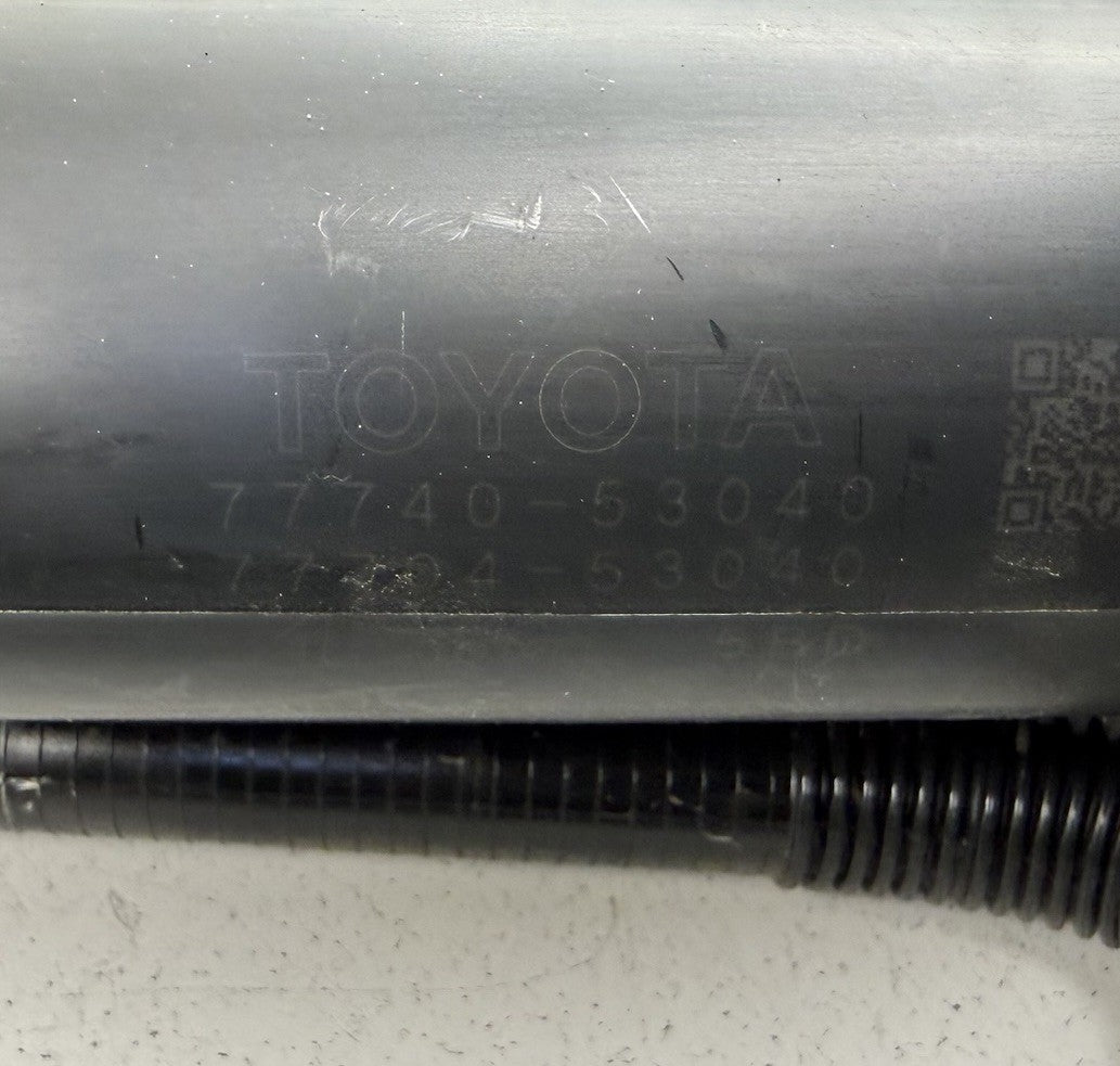 21-26 Lexus IS300 IS350 IS500 Fuel Evap Vapor Charcoal Emission Canister OEM
