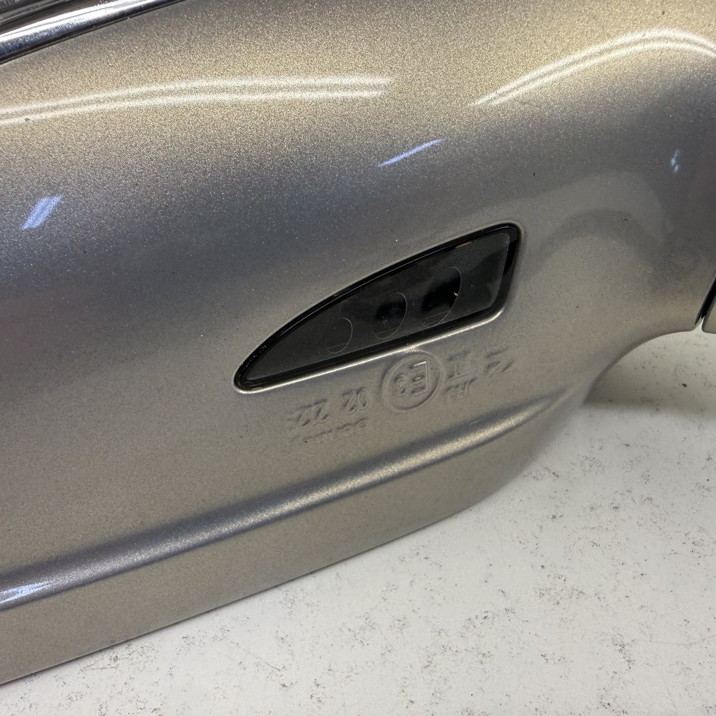2014-2018 Bentley Flying Spur Right Front Door Mirror Side View Silver OEM
