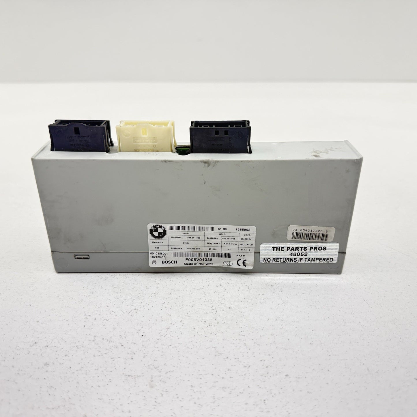 11-16 BMW M5 528 535 550 F10 Rear Trunk Lid Lift Control Module 7365902 OEM