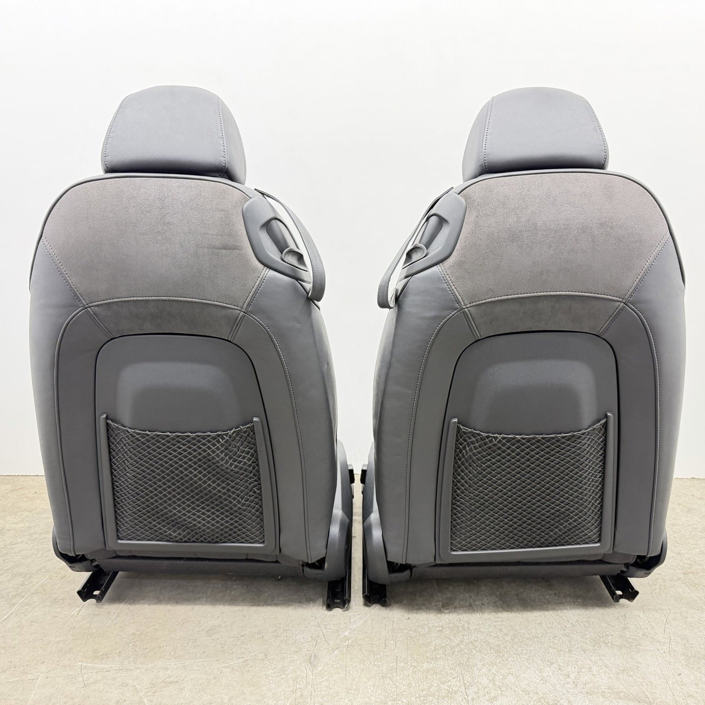 08-15 Audi TT Front Bucket Recaro Power Seat Pair Leather Suede OEM