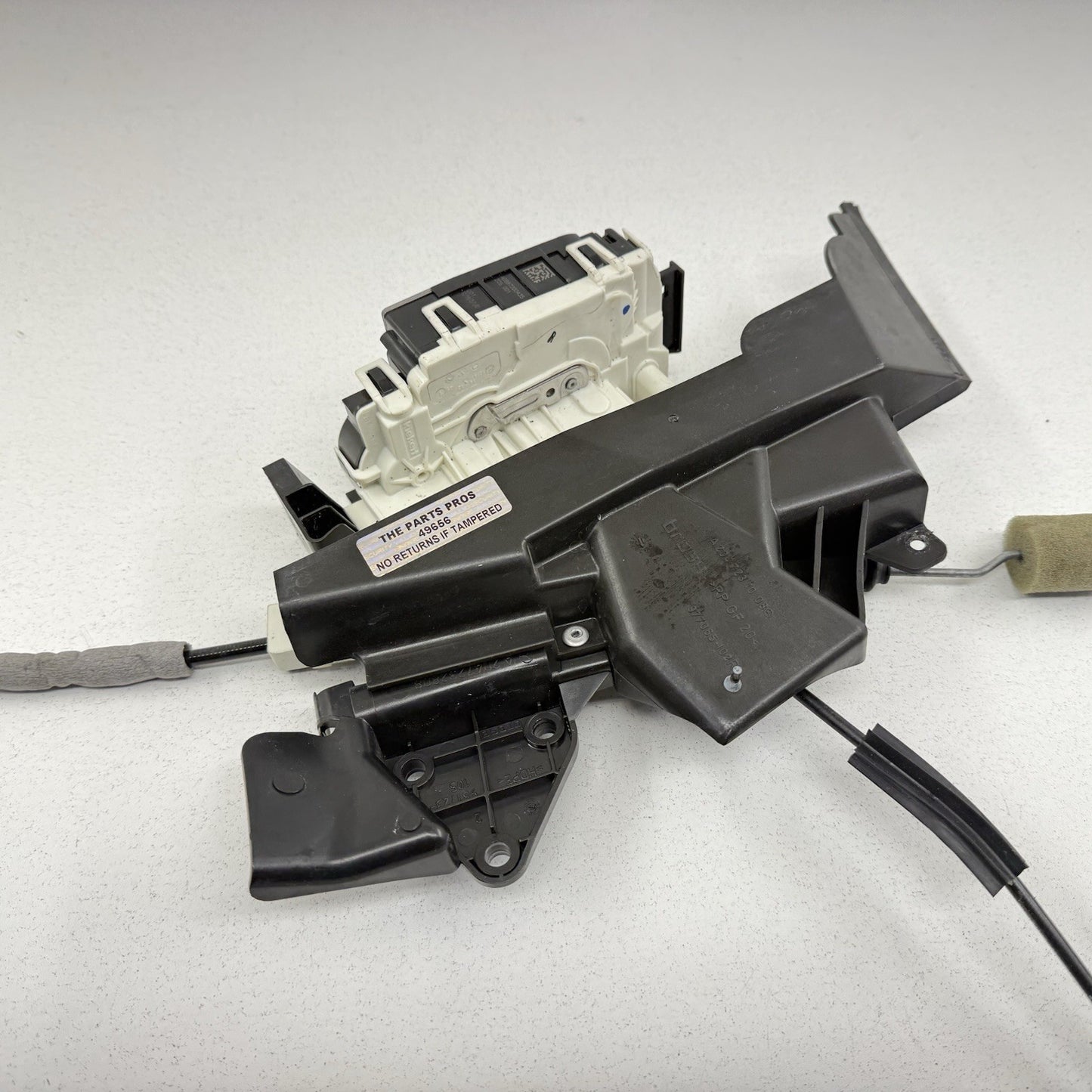 08-14 Mercedes W204 C250 Passenger Right Front Door Latch Lock Actuator OEM