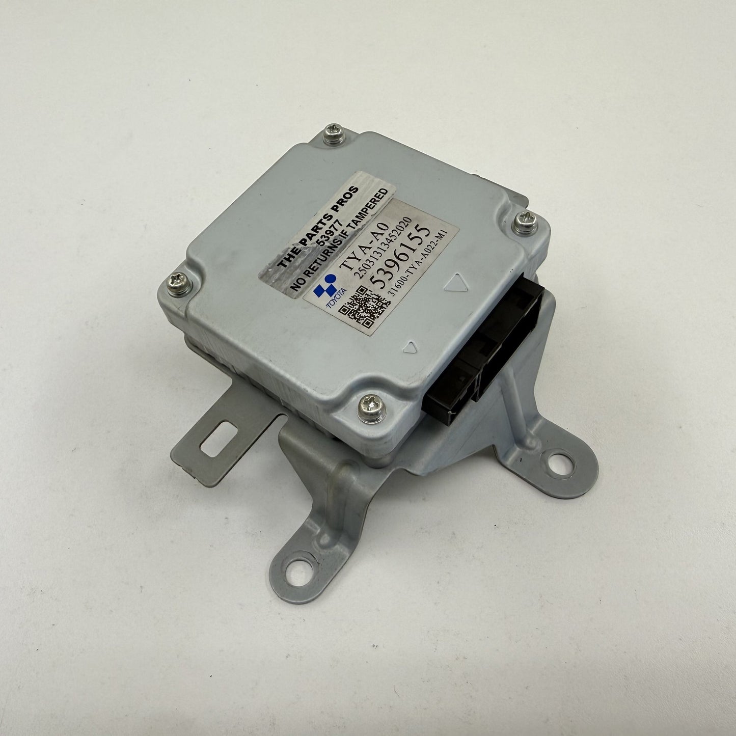 2023-2025 Honda Pilot Voltage Stabilizer Control Module 31600-TYA-A022-M1 OEM