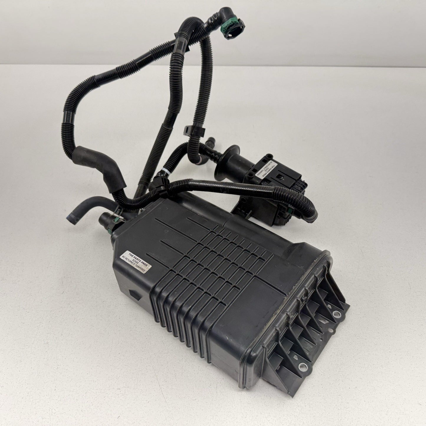 21-26 Lexus IS300 IS350 IS500 Fuel Evap Vapor Charcoal Emission Canister OEM