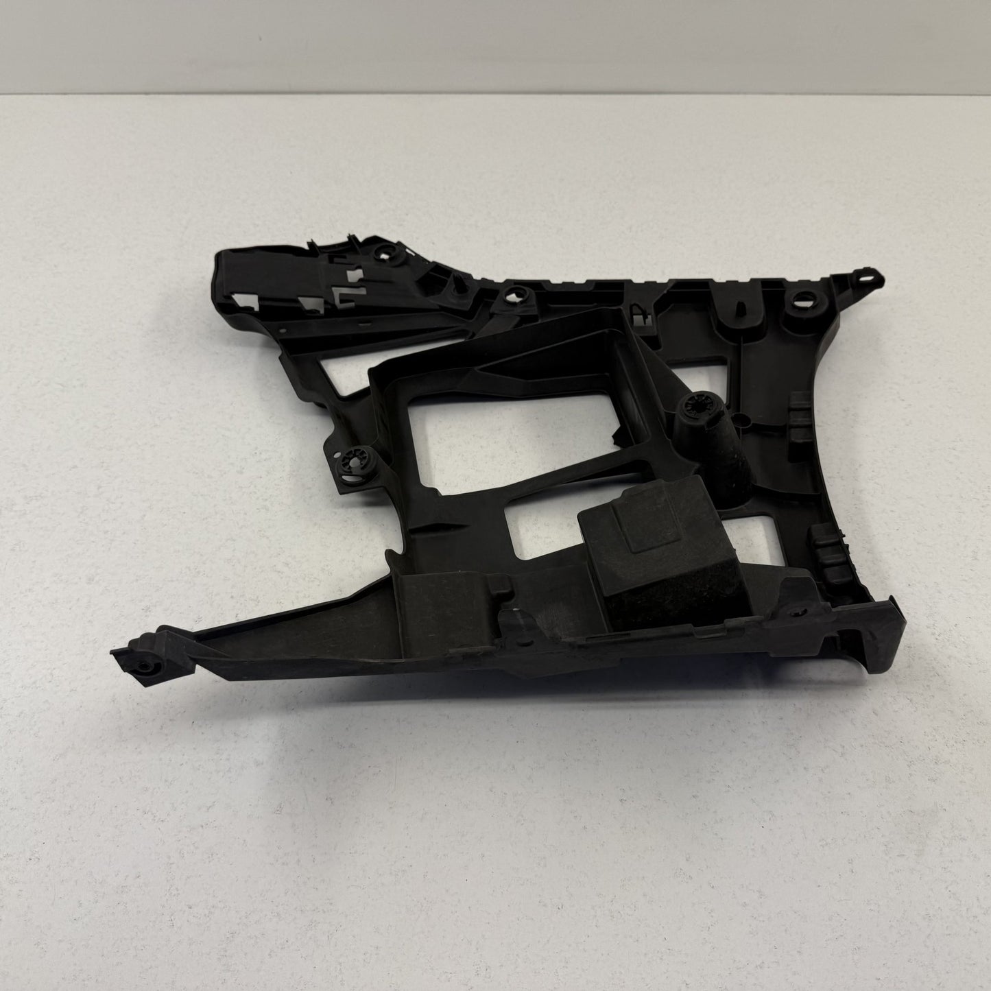 2021-2026 BMW M4 G82 G83 Rear Bumper Retainer Bracket Mount Support Set OEM